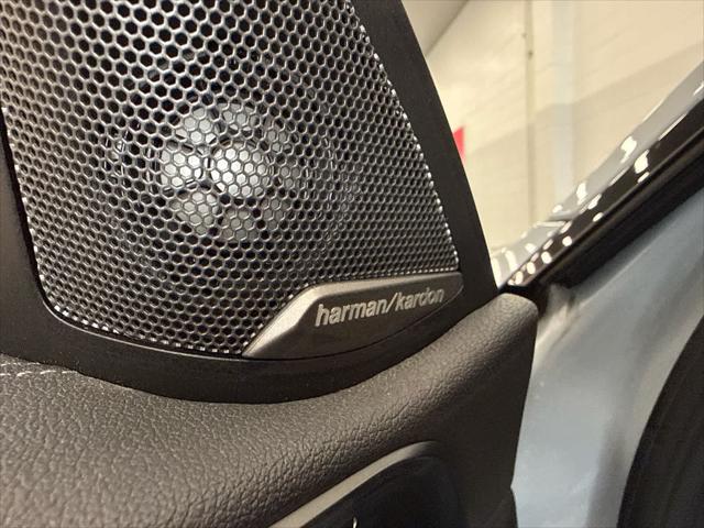 2022 BMW M440I - Image 27