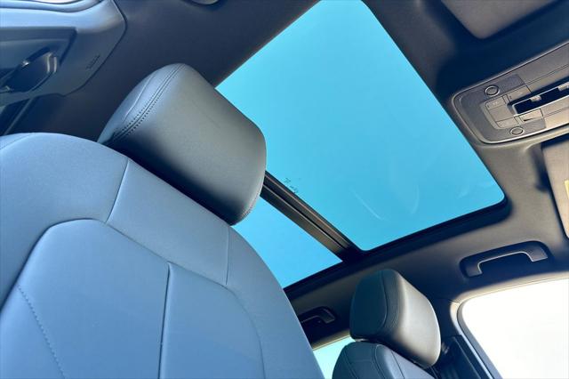 2025 Audi Q3 S Line Premium - Photo 14