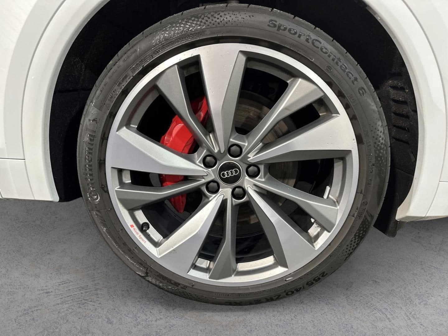 Bild über Audi Q5 Sportback TFSI e S line business 55 TFSI e quattro S tronic - für weitere Informationen kontaktieren Sie den Audi Partner
