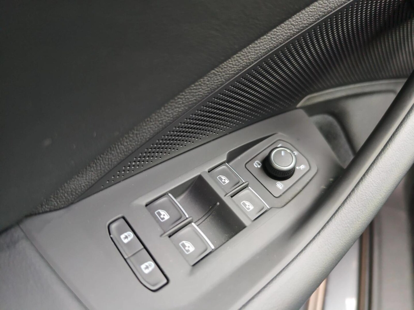 Volkswagen Passat – Bild 20