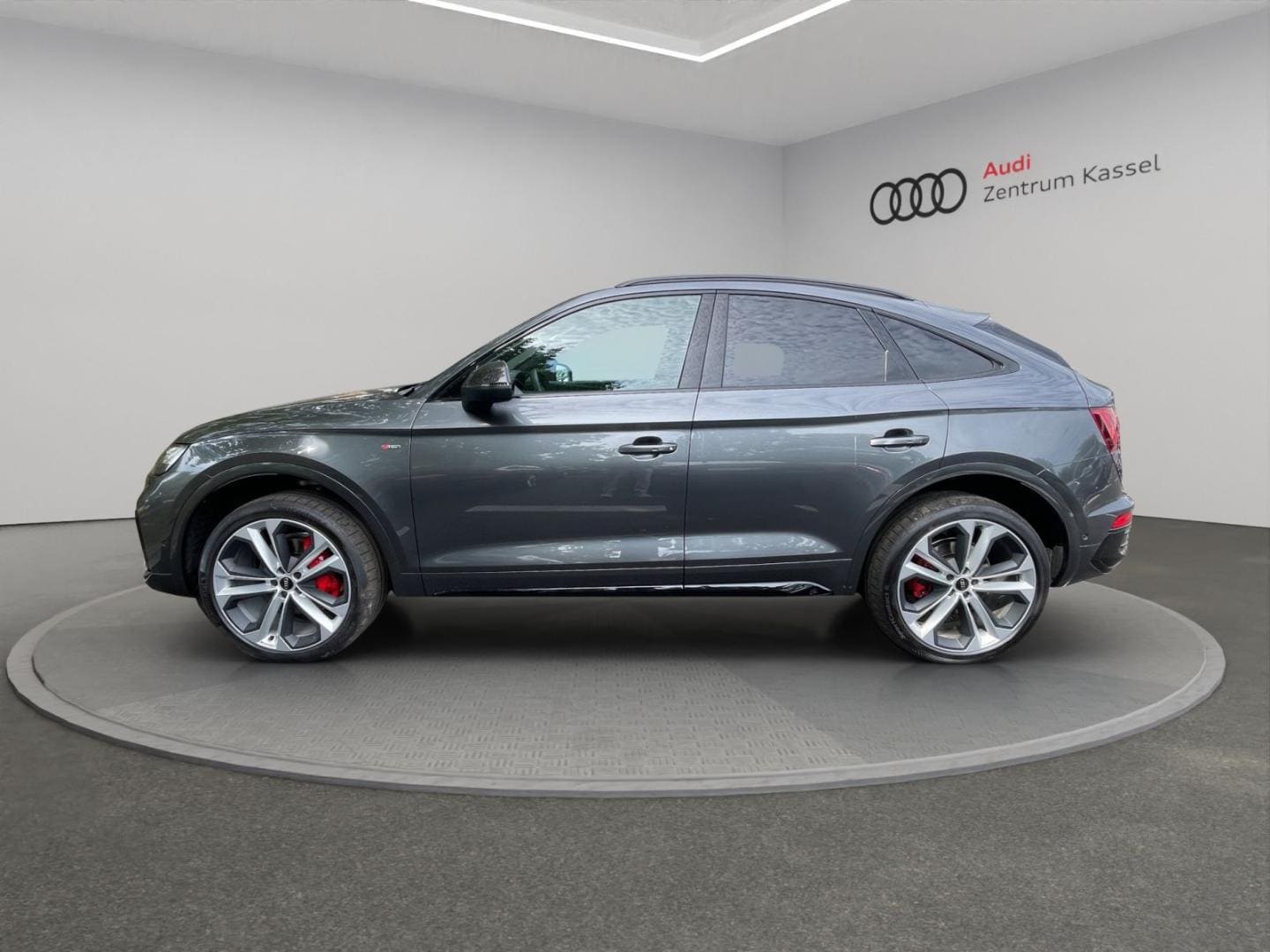 Bild über Audi Q5 Sportback 40 TFSI quattro S tronic - für weitere Informationen kontaktieren Sie den Audi Partner