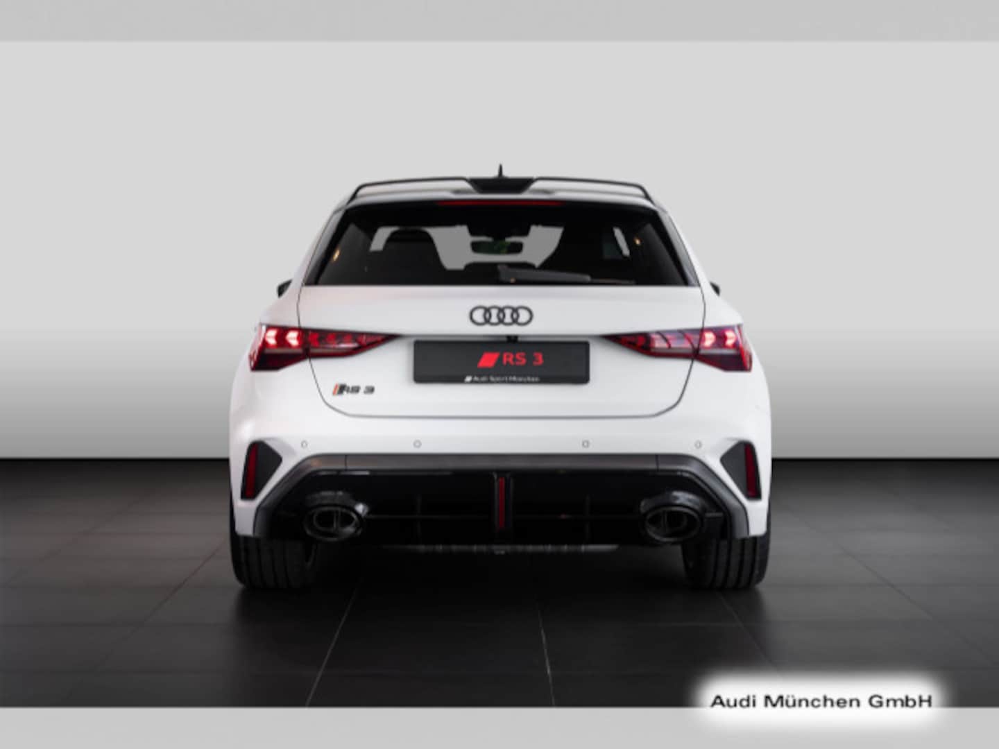 Bild über Audi RS 3 Sportback TFSI quattro 294 kW S tronic - für weitere Informationen kontaktieren Sie den Audi Partner