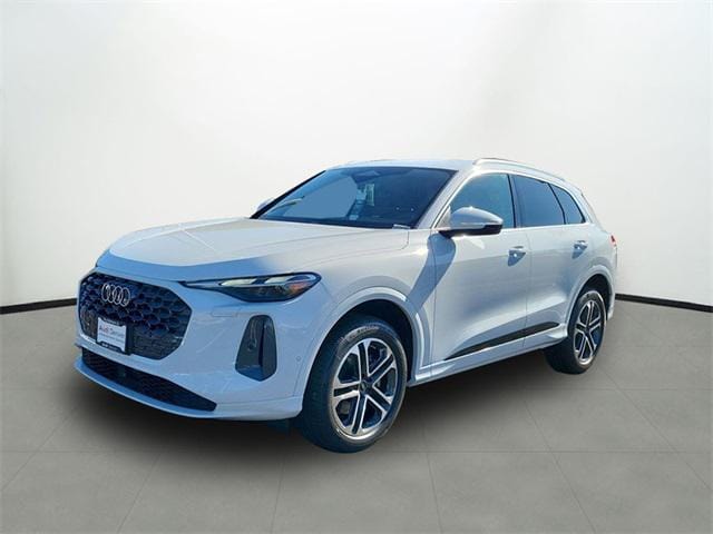 2025 Audi New Q5 Premium's photo