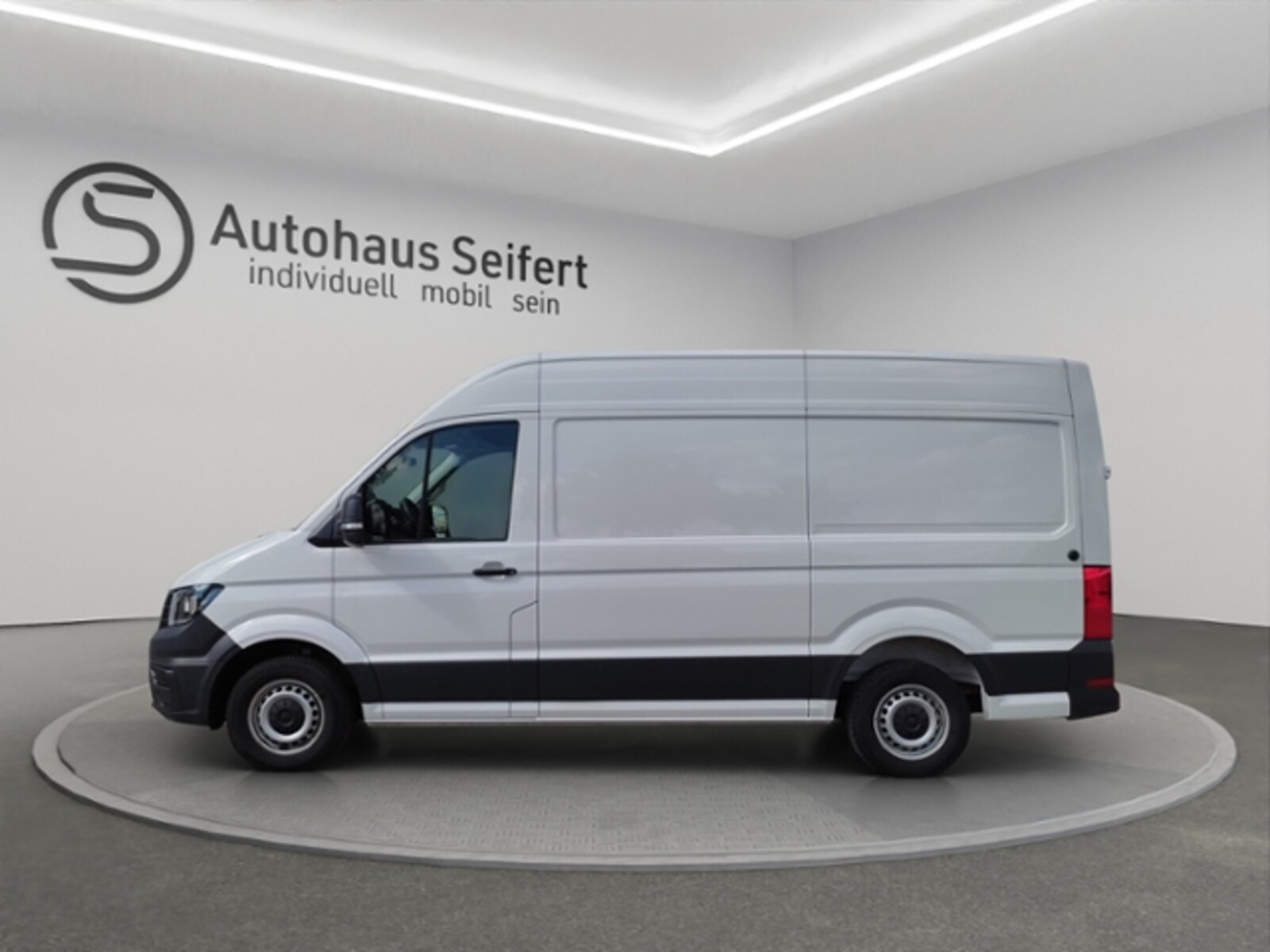 Volkswagen Crafter Kasten mittlerer Radstand – Bild 3
