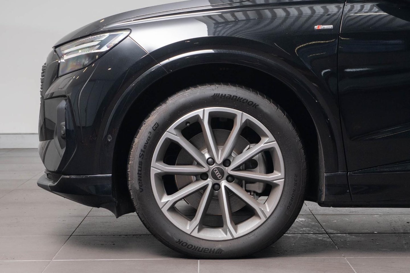 Image about Audi Q4 e-tron 55 e-tron quattro