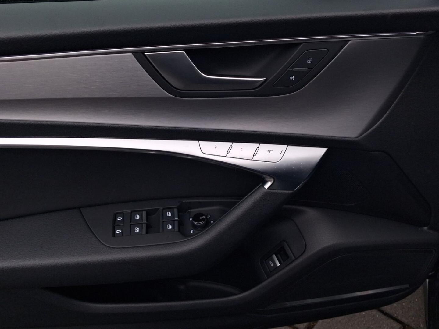 Bild über Audi S6 Avant TDI quattro tiptronic - für weitere Informationen kontaktieren Sie den Audi Partner