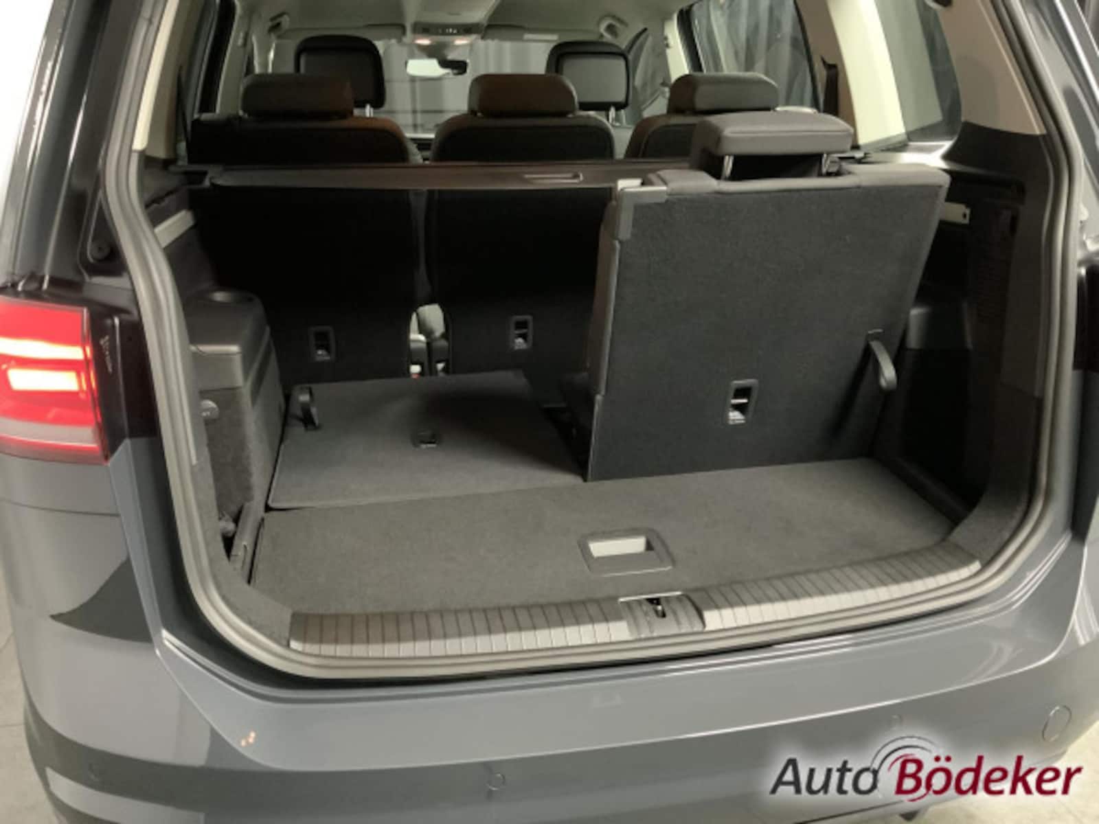 Volkswagen Touran – Bild 11