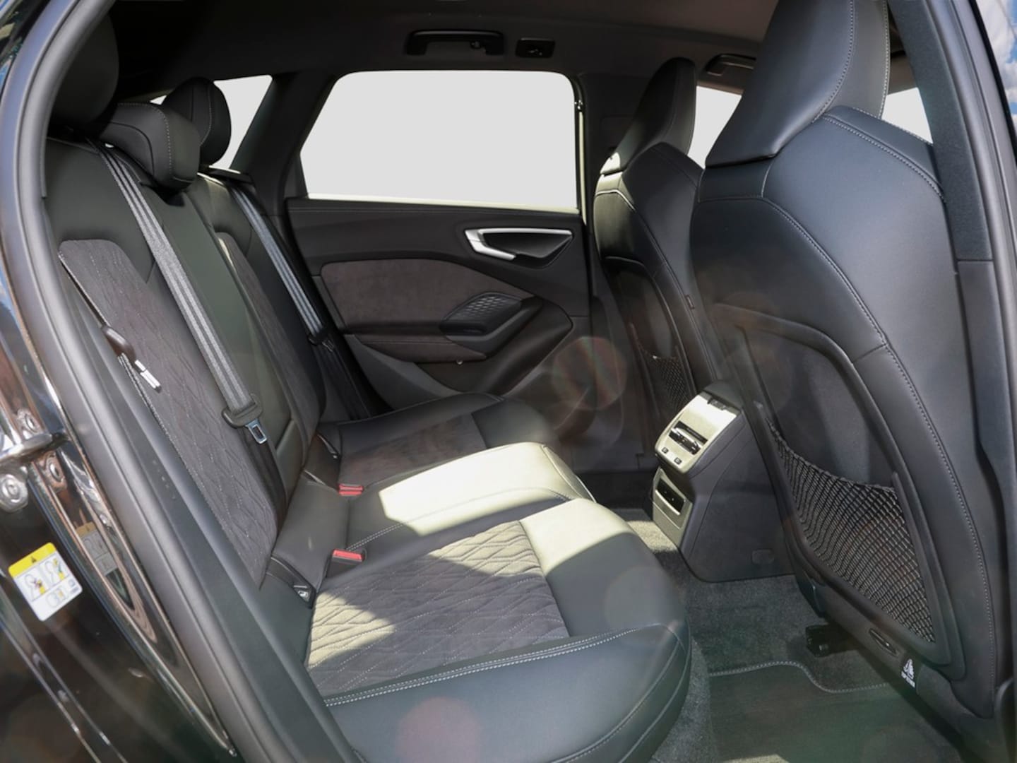 Bild über Audi A5 Avant TFSI 150 kW S tronic - für weitere Informationen kontaktieren Sie den Audi Partner