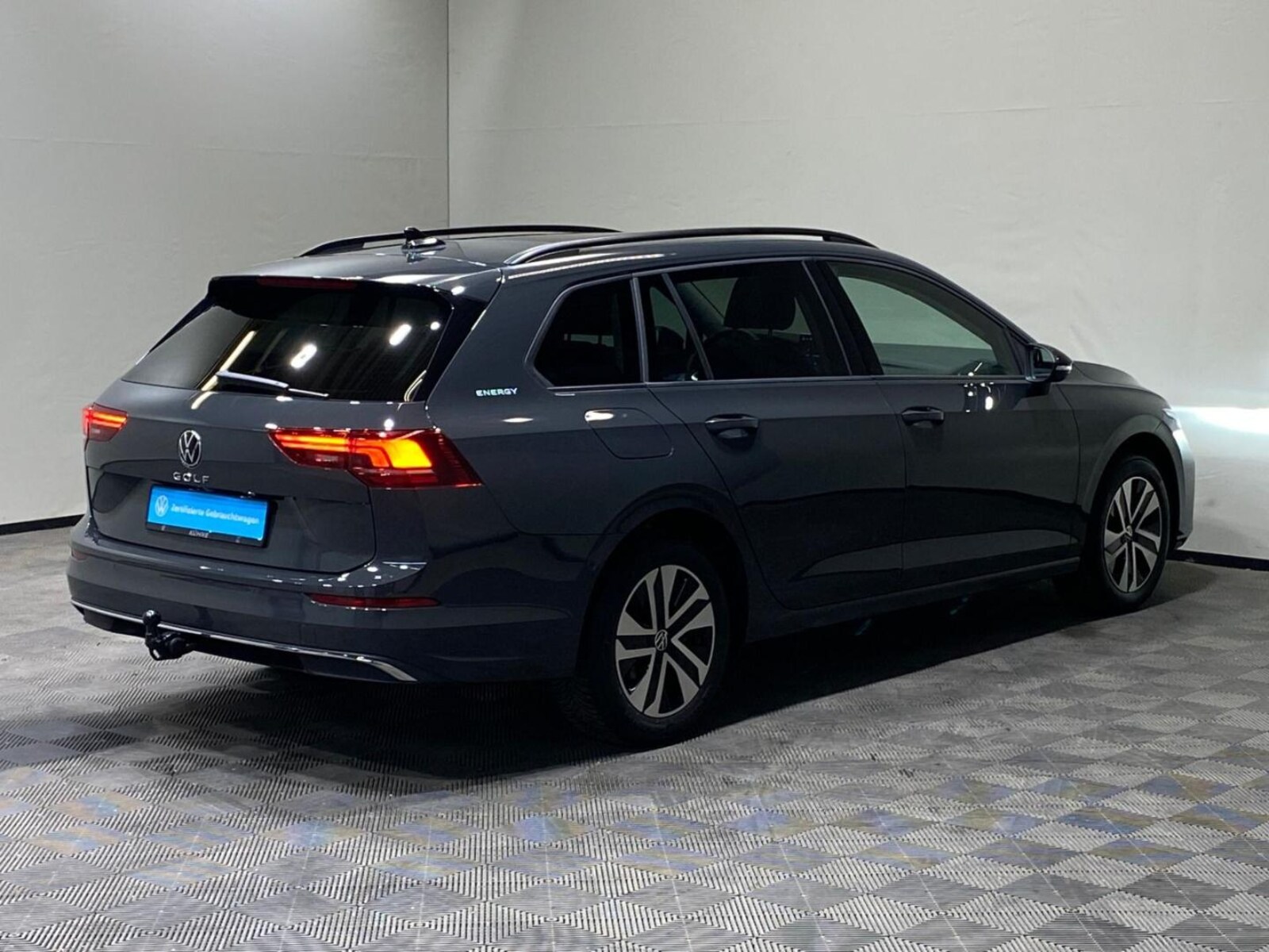 Volkswagen Golf Variant – Bild 16
