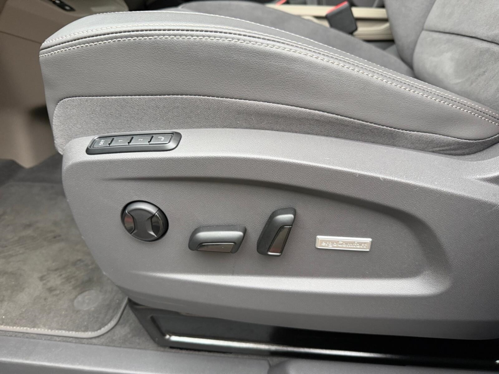 Volkswagen Multivan Langversion – Bild 13