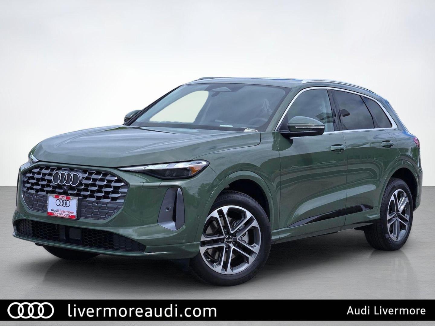 2026 Audi Q5 Premium quattro's photo
