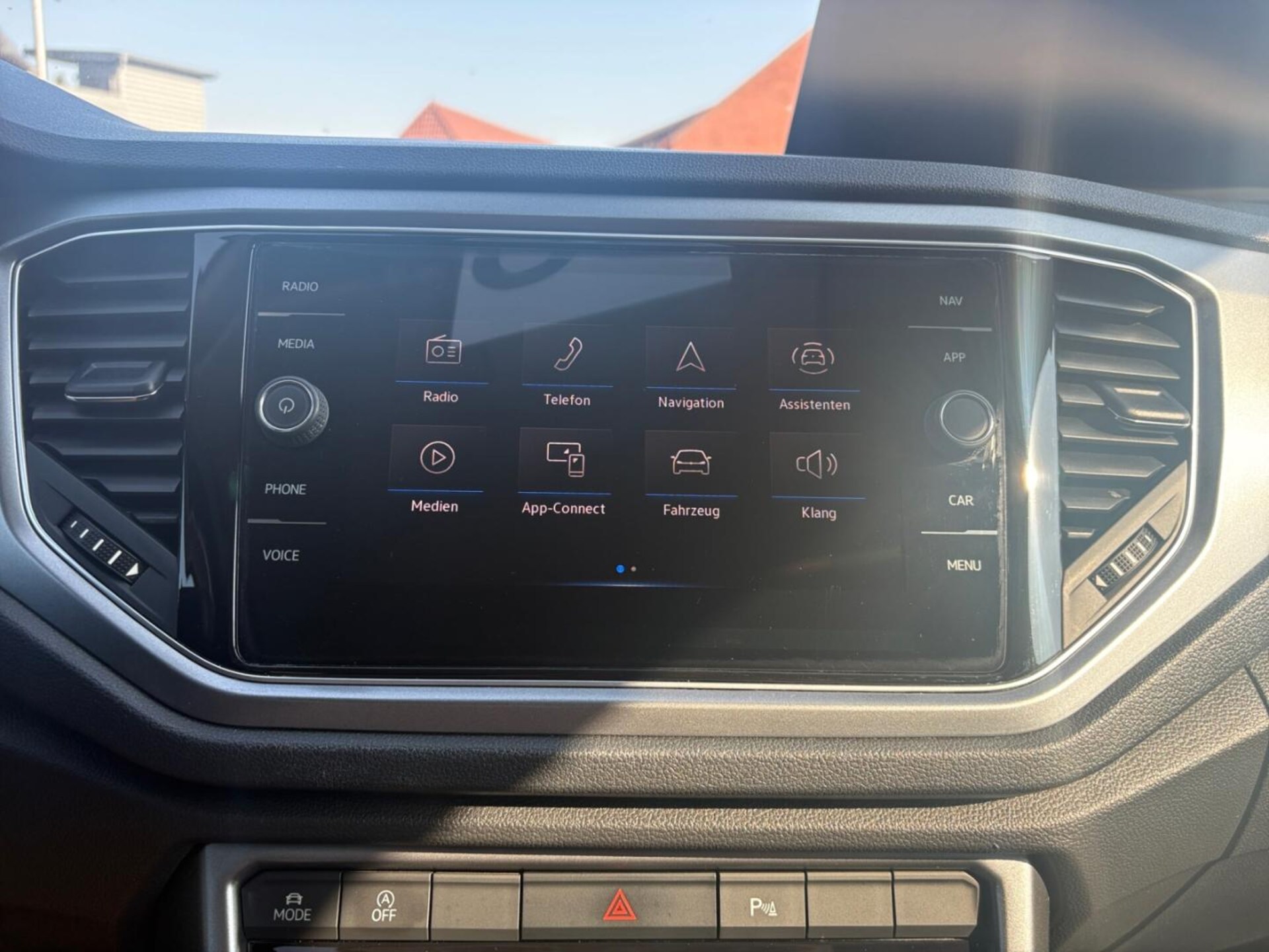 Volkswagen T-Roc Active