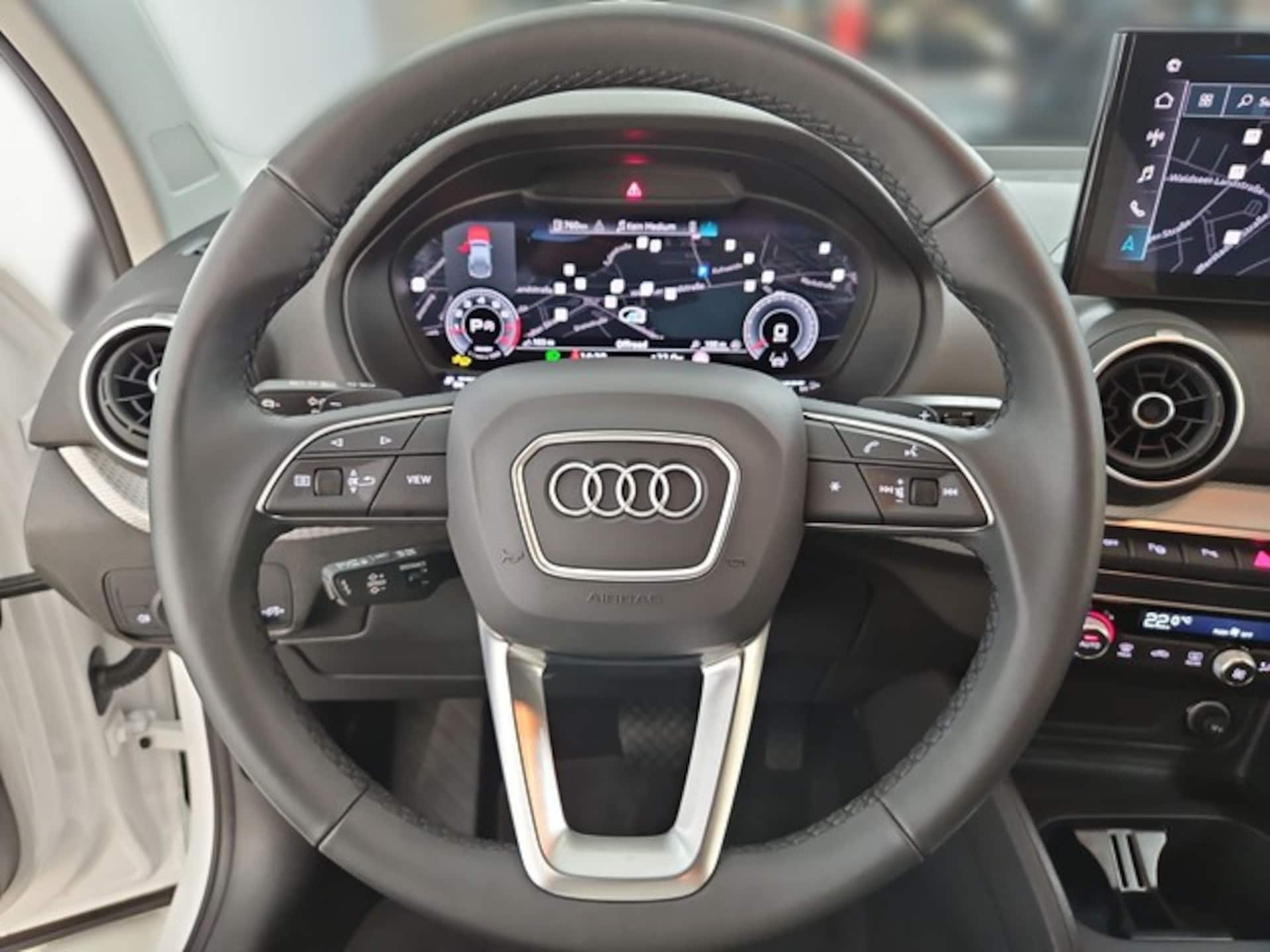 Audi Q2 S line