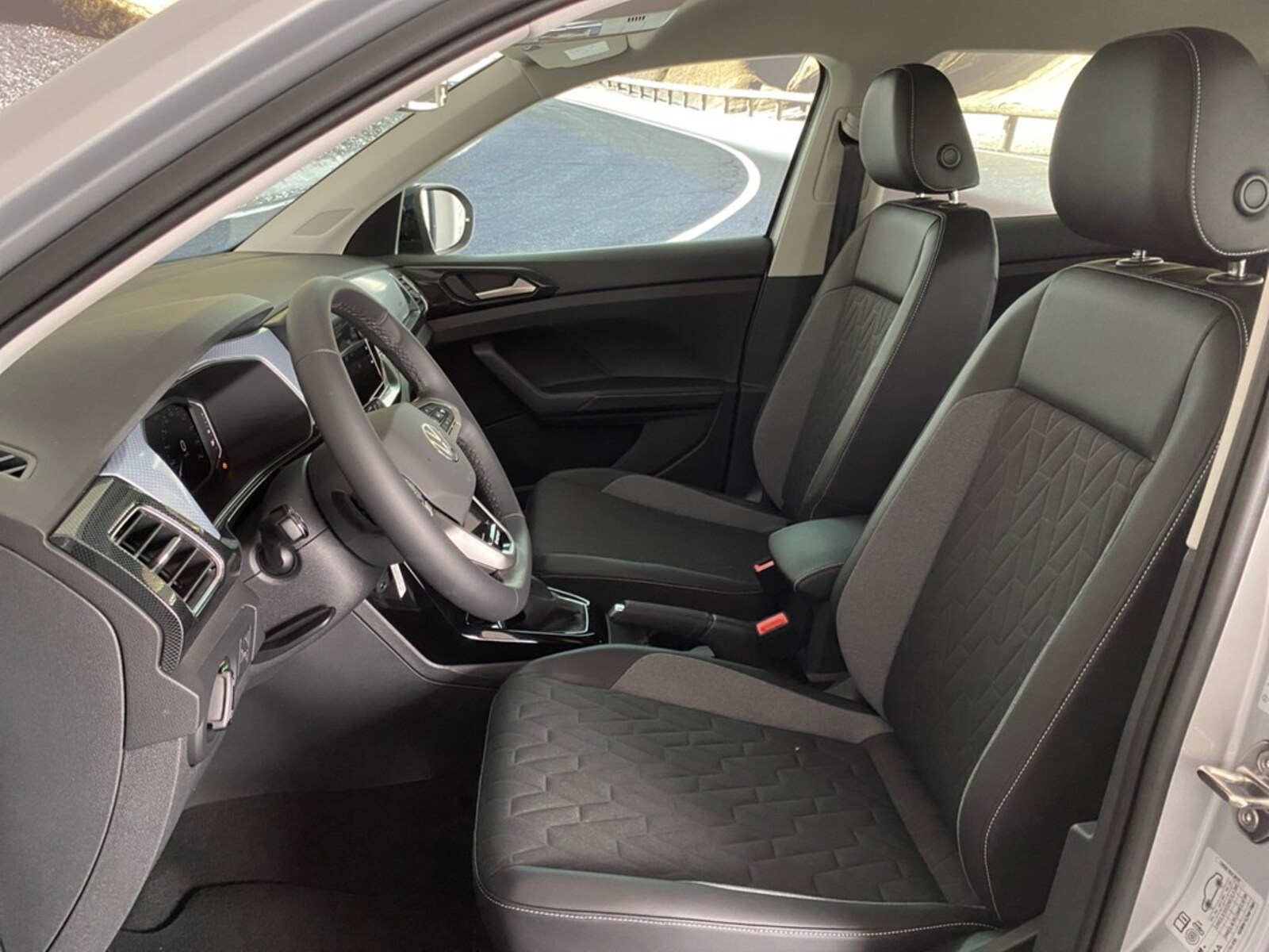 Volkswagen T-Cross – Bild 4