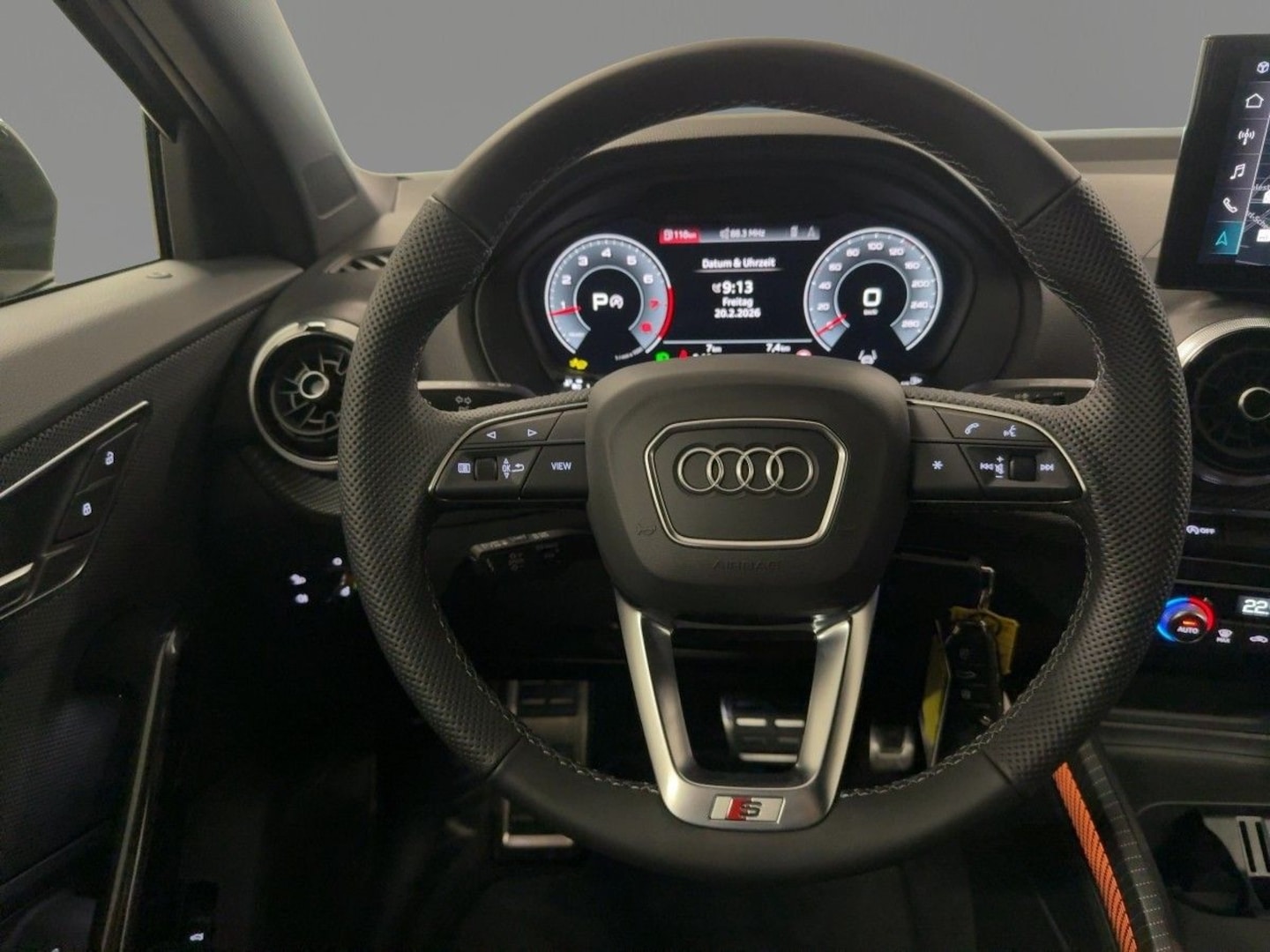 Bild über Audi Q2 S line 35 TFSI S tronic - für weitere Informationen kontaktieren Sie den Audi Partner