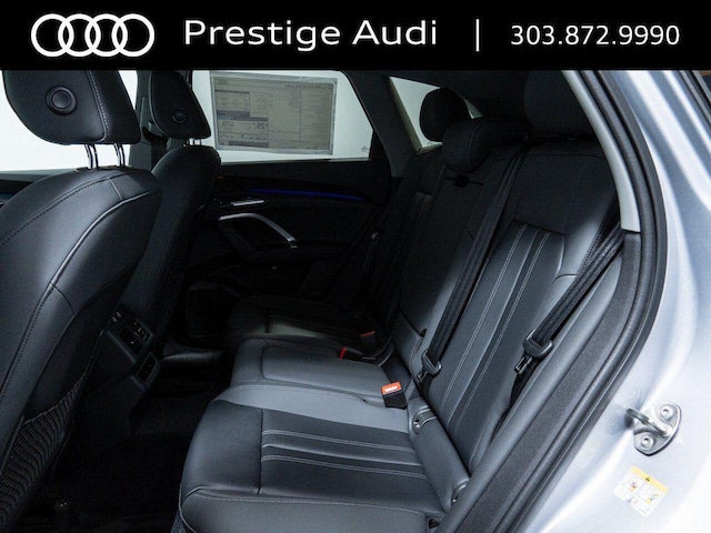 2025 Audi Q5 Premium - Photo 24