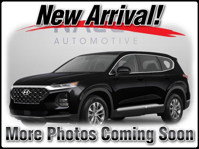 2020 Hyundai Santa Fe SEL 2.4's photo