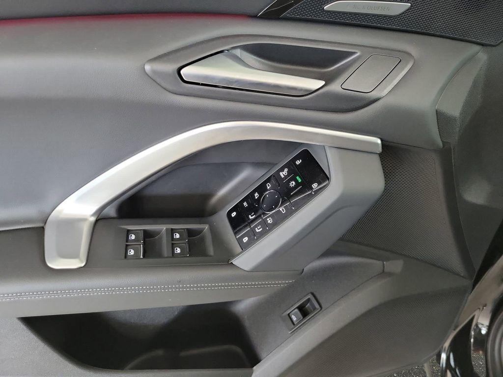 2025 Audi Q5 Premium Plus - Photo 12