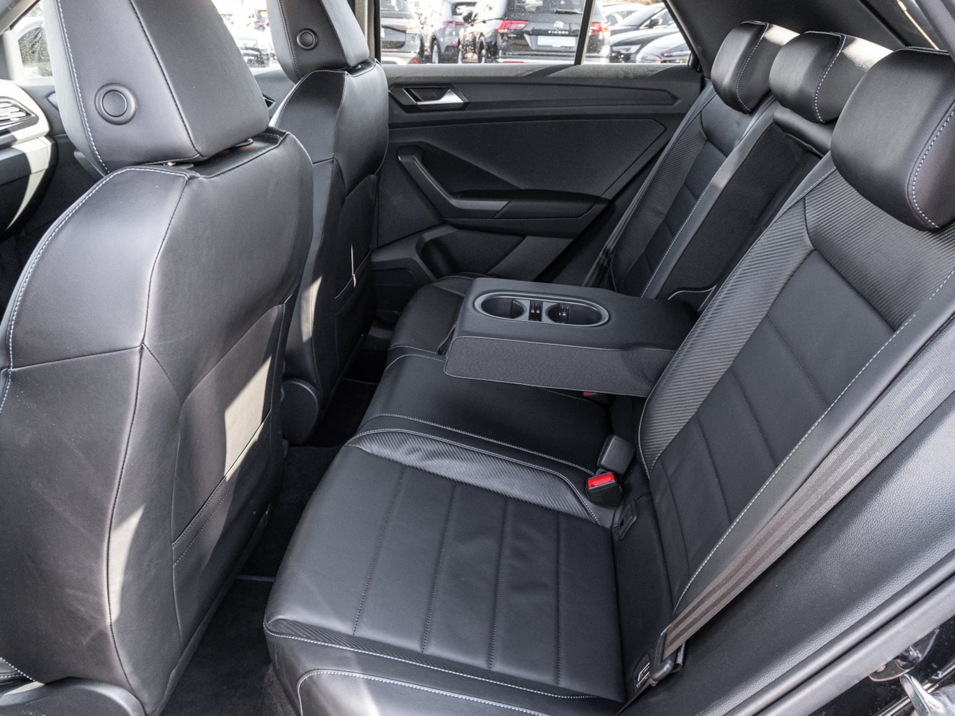 Volkswagen T-Roc R