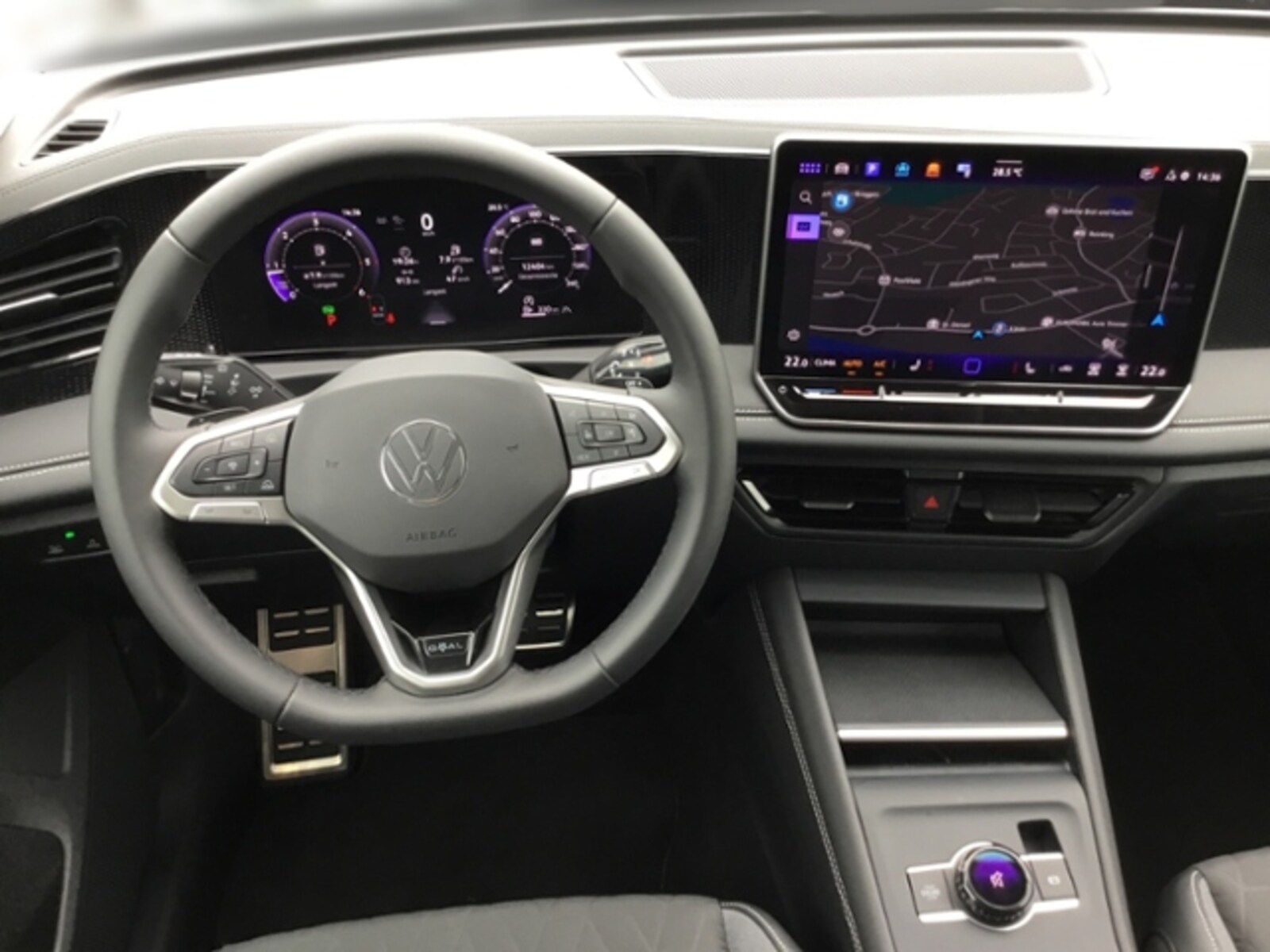 Volkswagen Tiguan – Bild 12