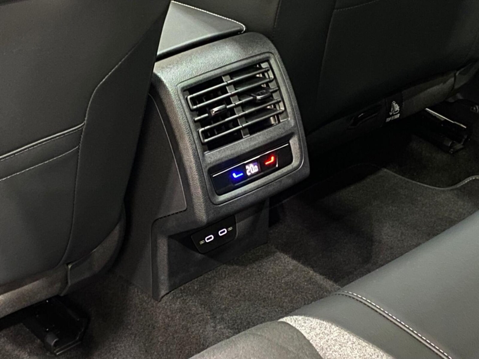 Volkswagen Golf Variant – Bild 22