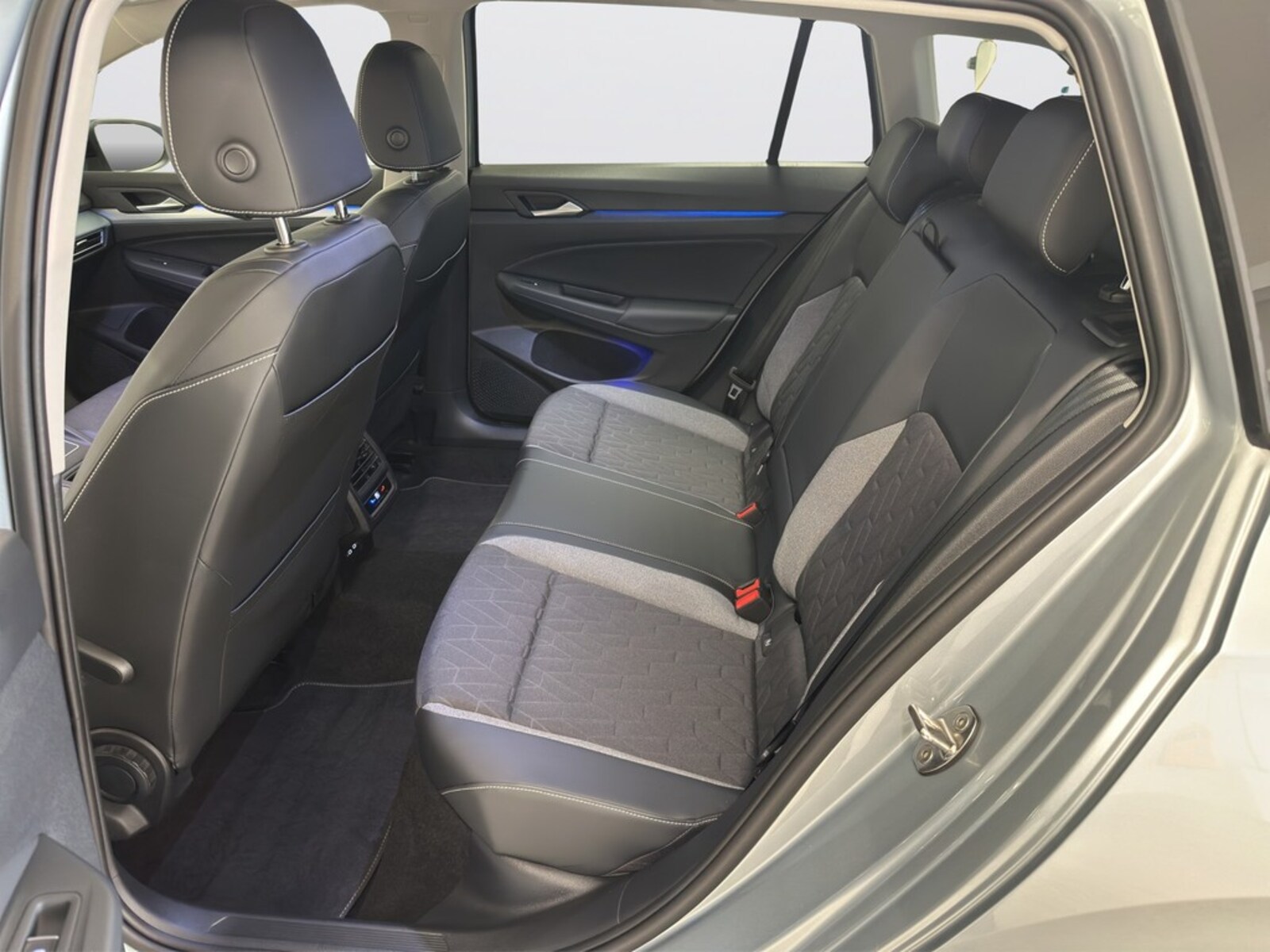 Volkswagen Golf Variant – Bild 12