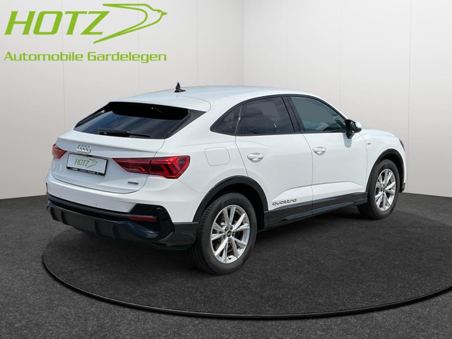 Audi Q3 Sportback S line