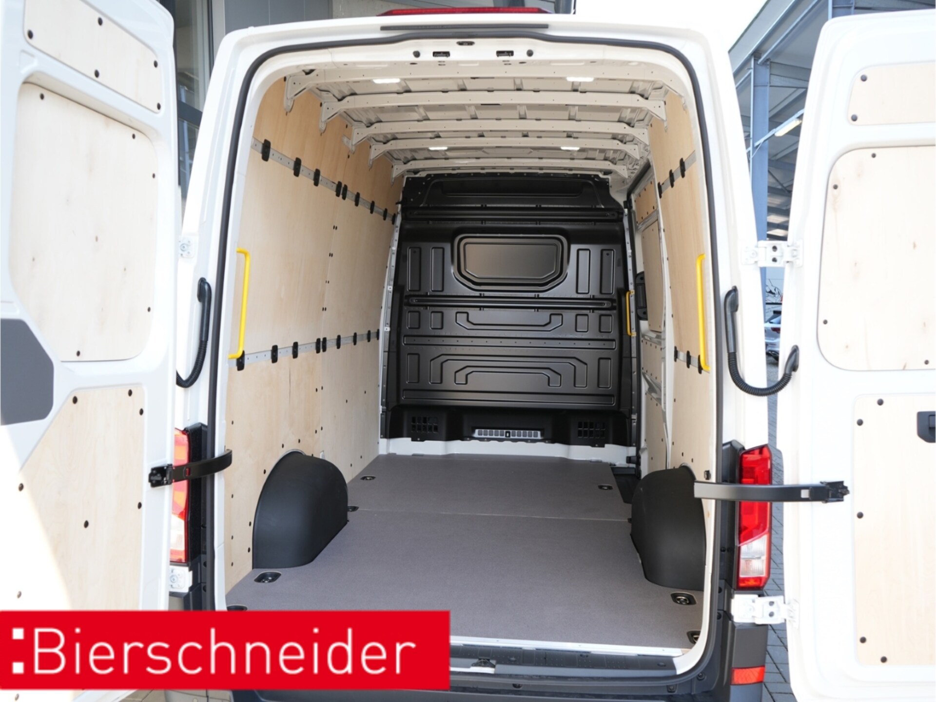 Volkswagen Crafter Kasten mittlerer Radstand