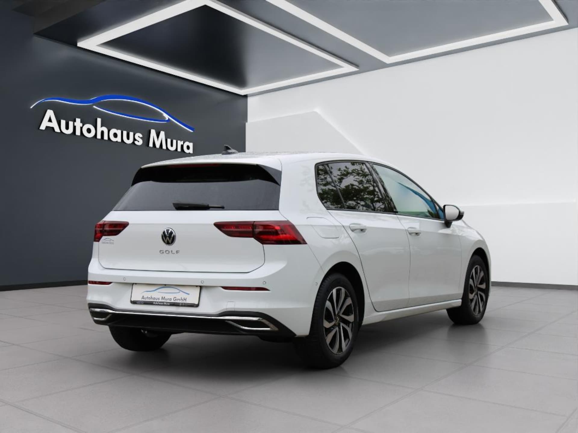 Volkswagen Golf Active
