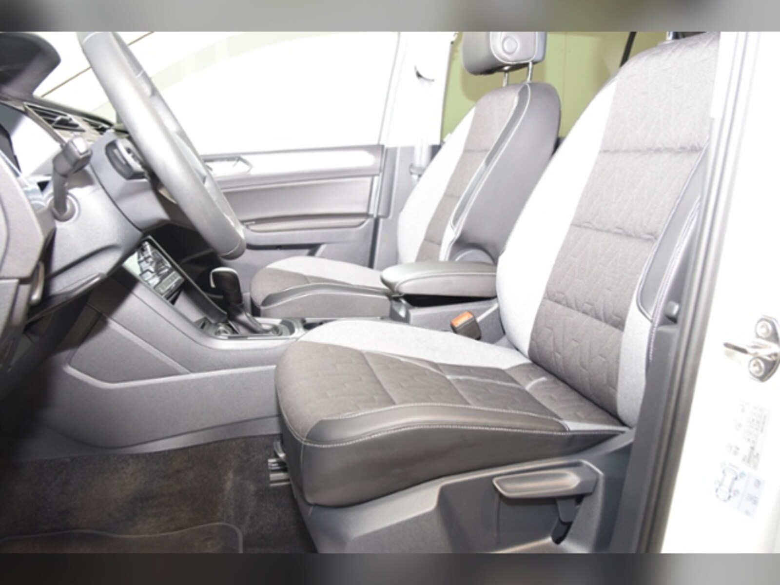 Volkswagen Touran – Bild 9