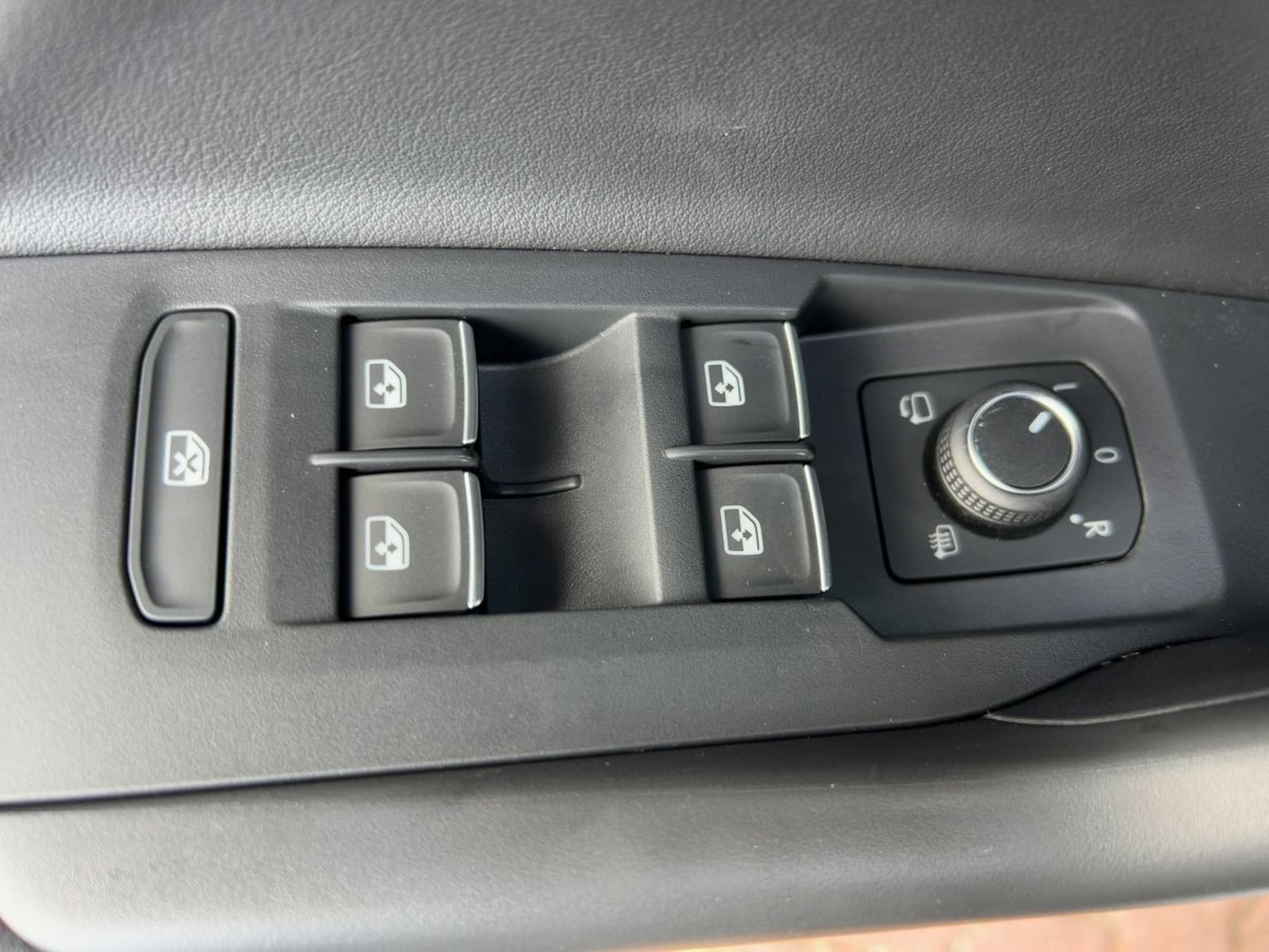 Volkswagen T-Cross – Bild 17