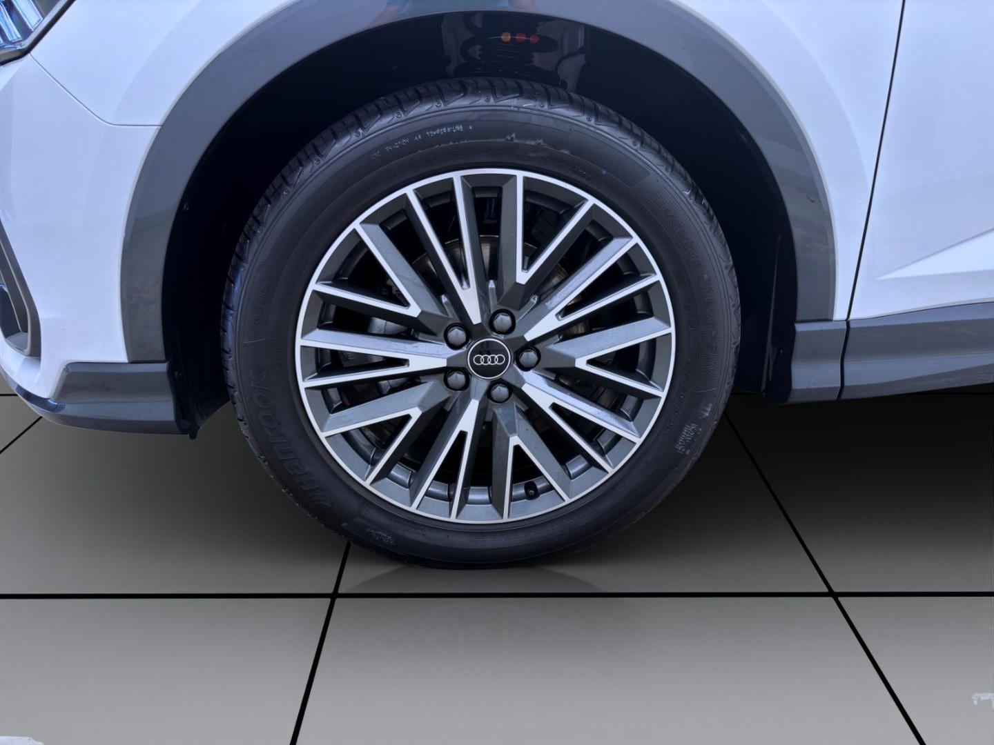 Bild über Audi Q3 Sportback TFSI 110 kW S tronic - für weitere Informationen kontaktieren Sie den Audi Partner