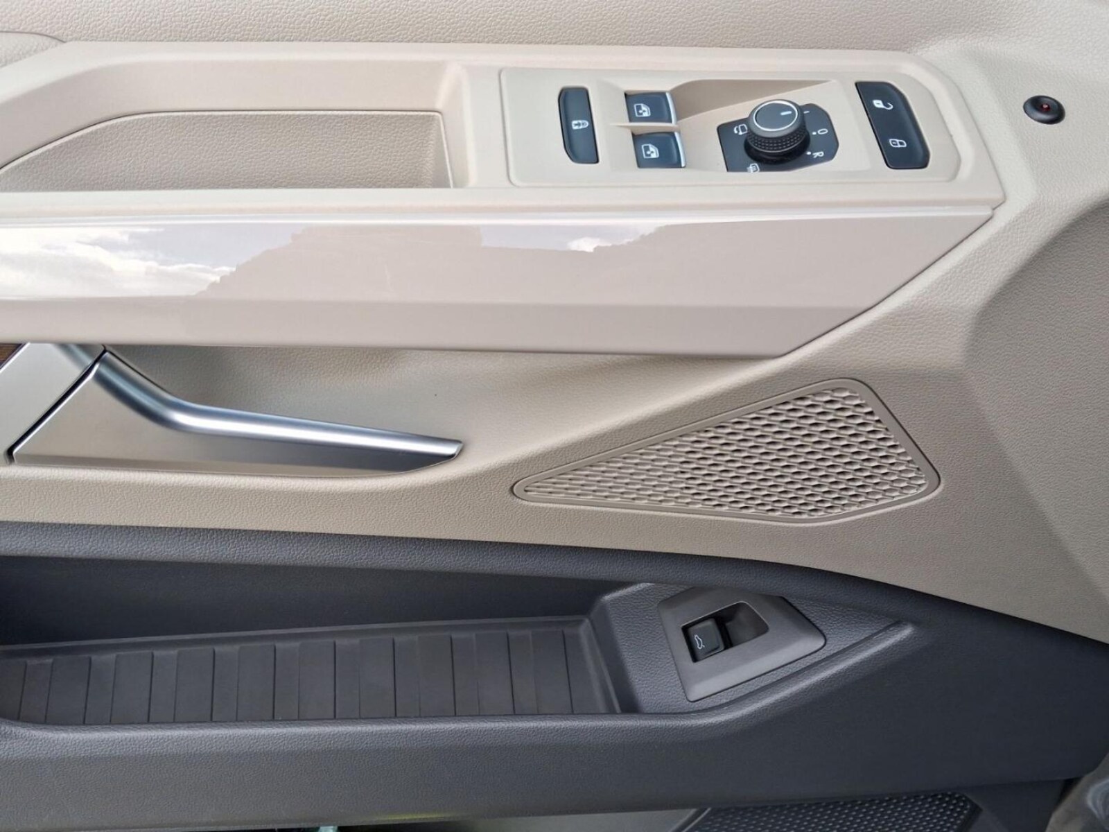 Volkswagen Multivan – Bild 10