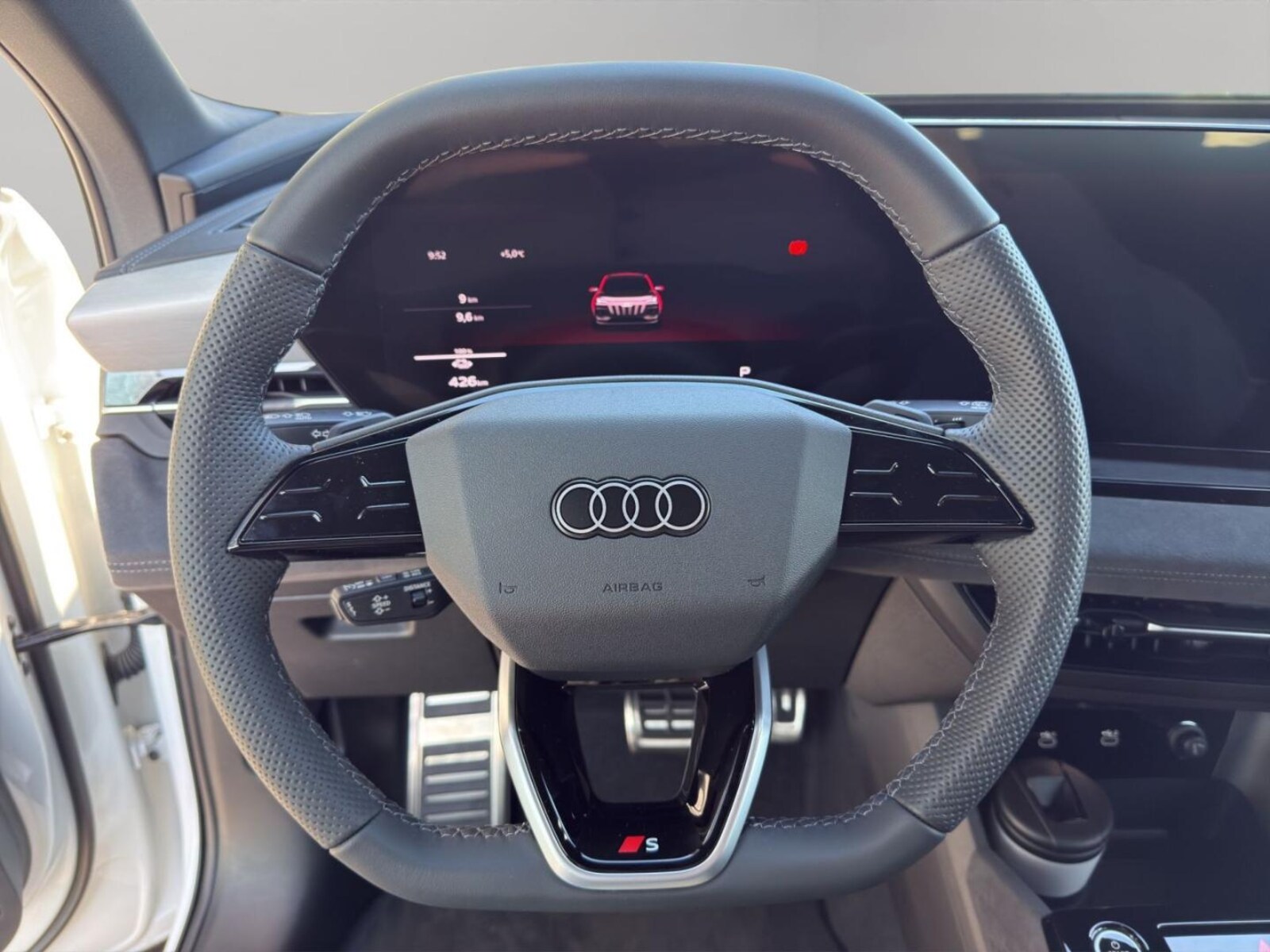 Audi Q6 e-tron – Bild 10