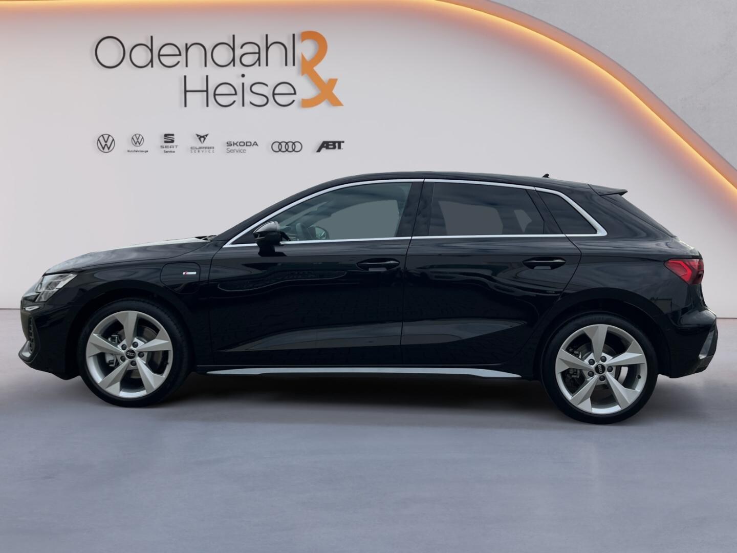 Bild über Audi A3 Sportback TFSI e TFSI e 150 kW S tronic - für weitere Informationen kontaktieren Sie den Audi Partner