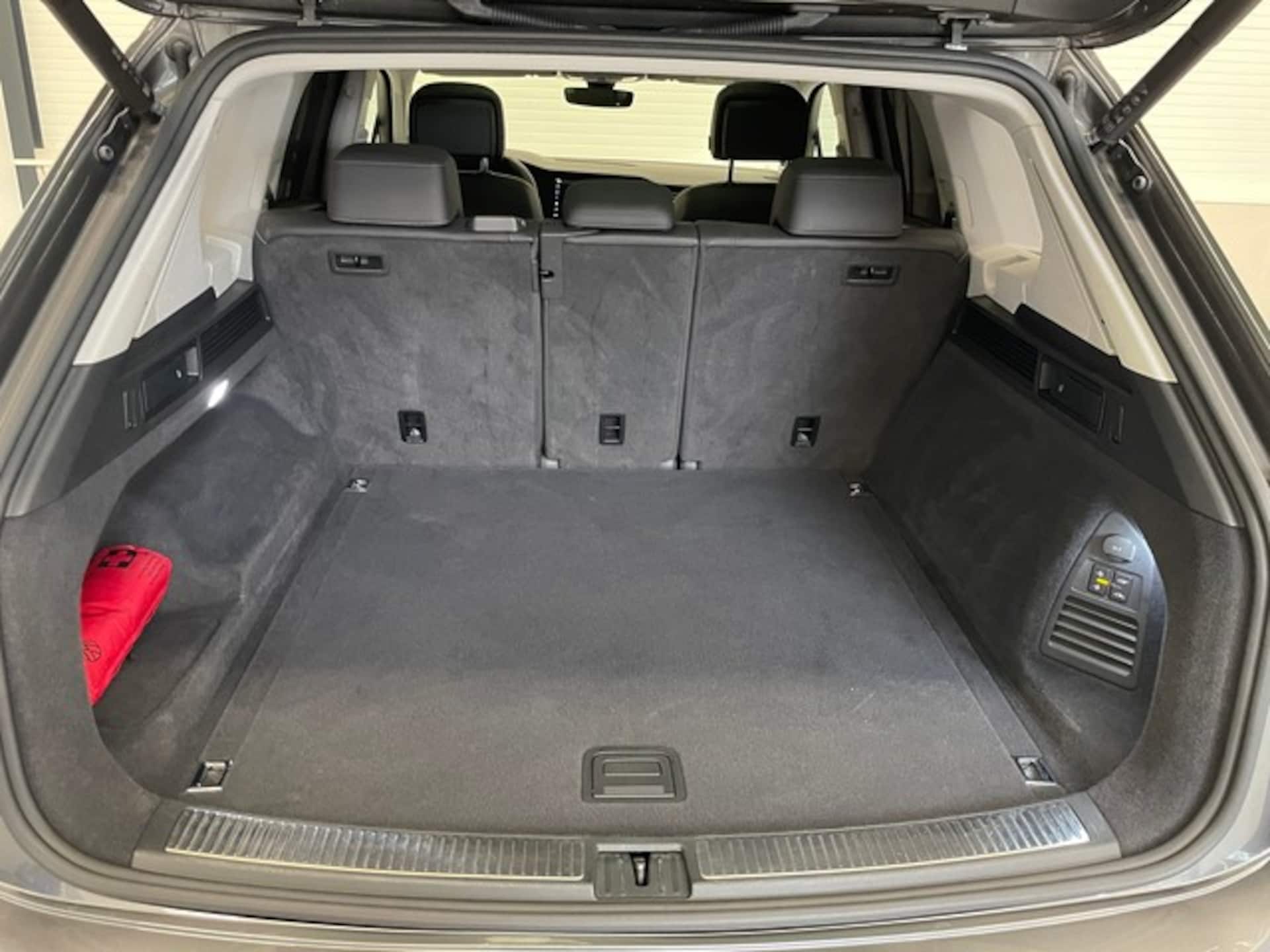 Volkswagen Touareg Elegance
