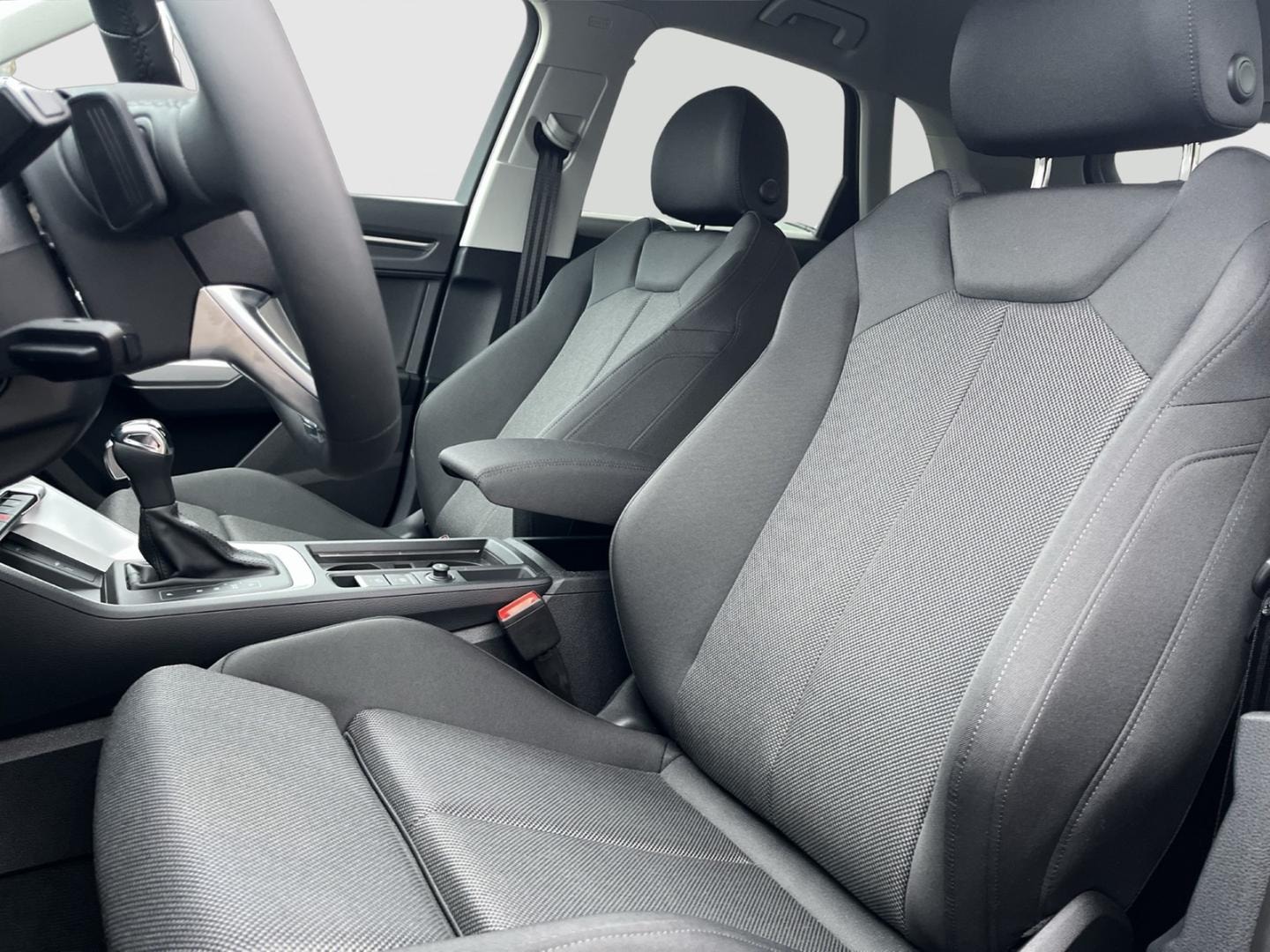 Bild über Audi Q3 TFSI 110 kW S tronic - für weitere Informationen kontaktieren Sie den Audi Partner