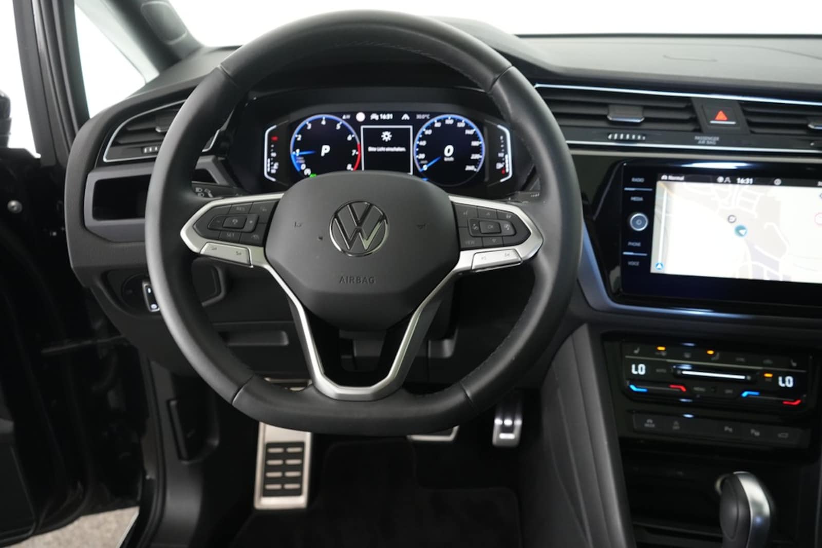 Volkswagen Touran – Bild 15
