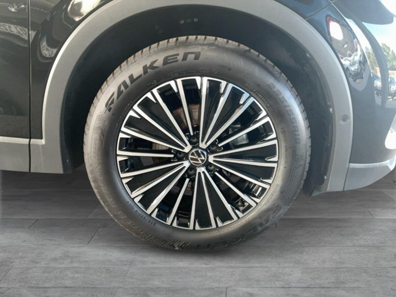 Volkswagen Tiguan – Bild 7
