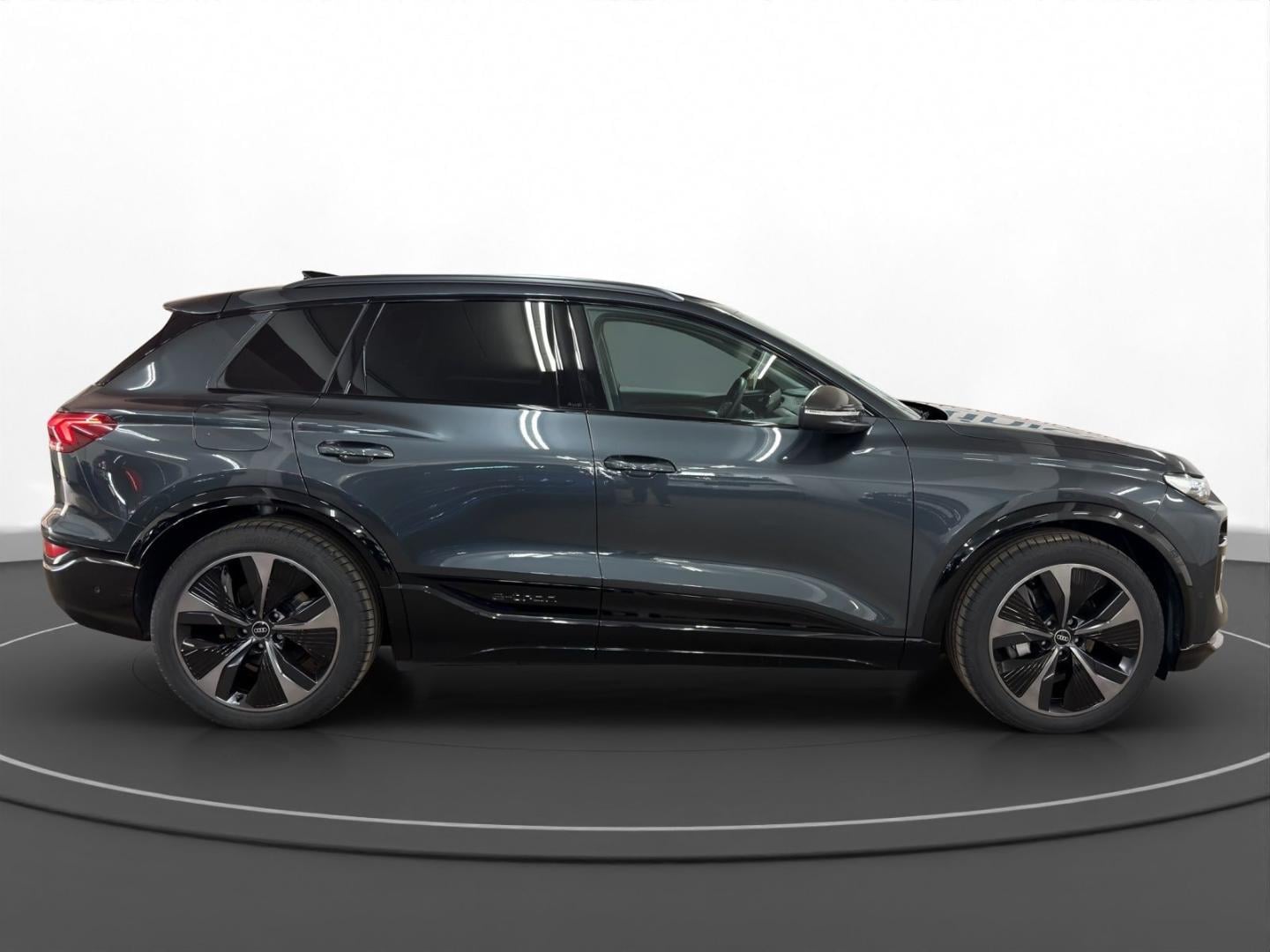Bild über Audi Q6 SUV e-tron e-tron - für weitere Informationen kontaktieren Sie den Audi Partner