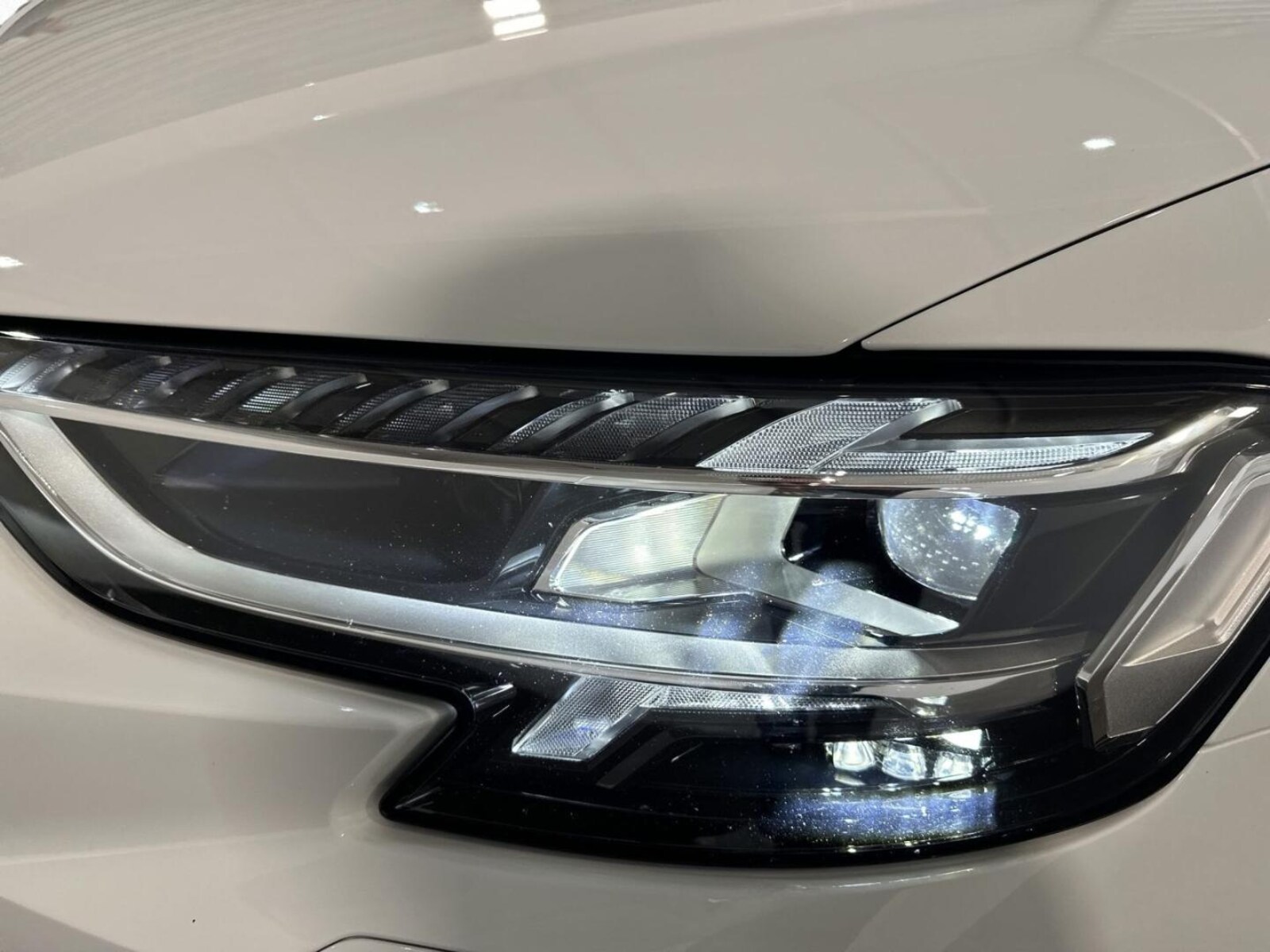 Audi S8 – Bild 6