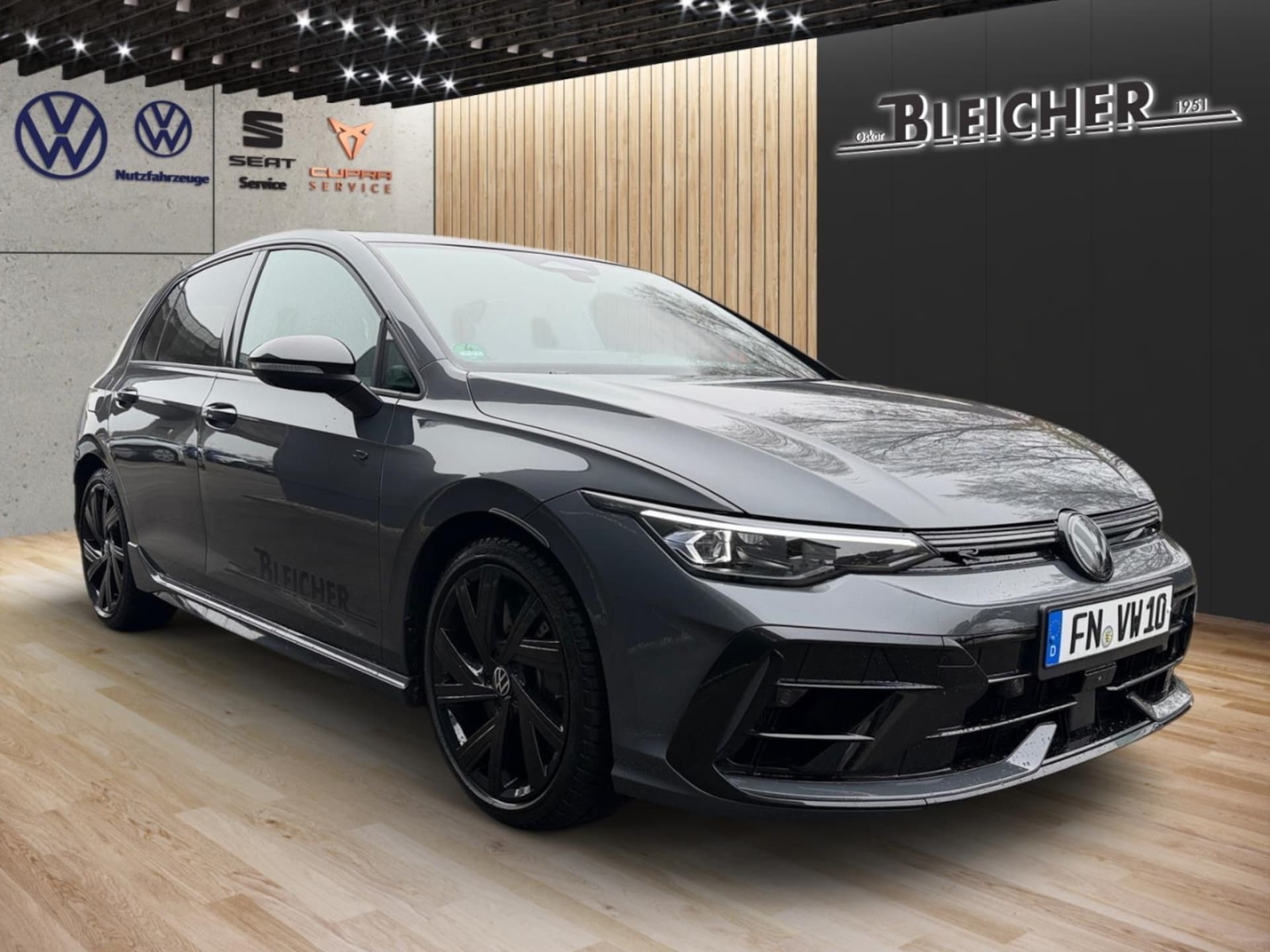 Volkswagen Golf R Black Edition