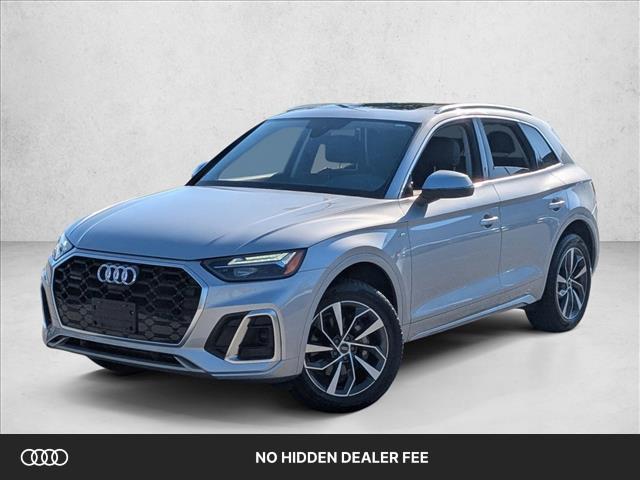 2023 Audi Q5 45 Premium Plus's photo