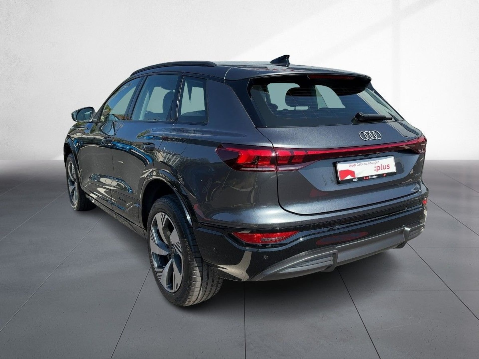 Audi Q6 SUV e-tron