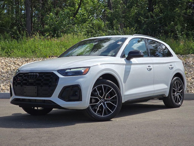 Photo of 2024 Audi SQ5