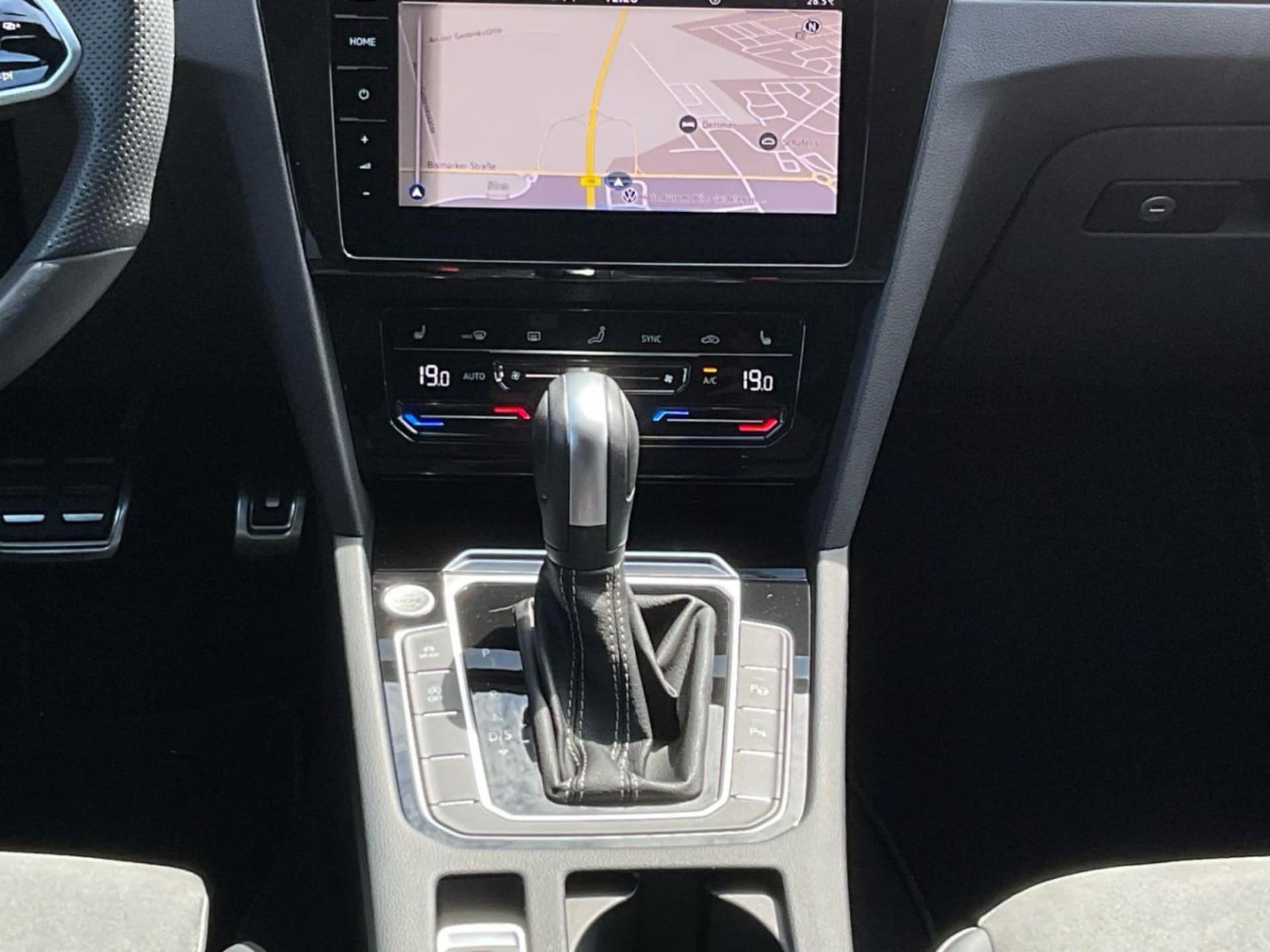 Volkswagen Arteon R-Line