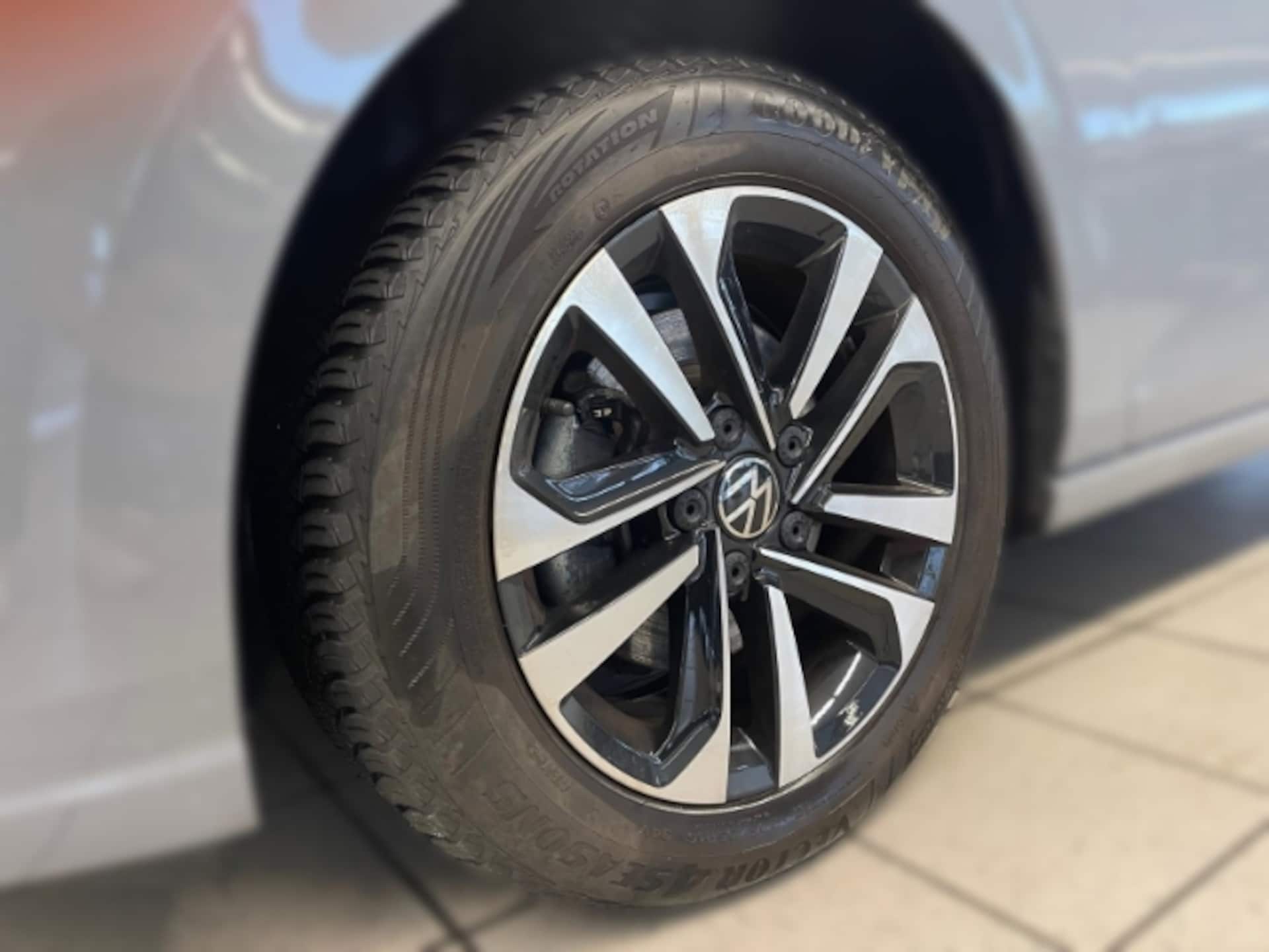 Volkswagen Golf United