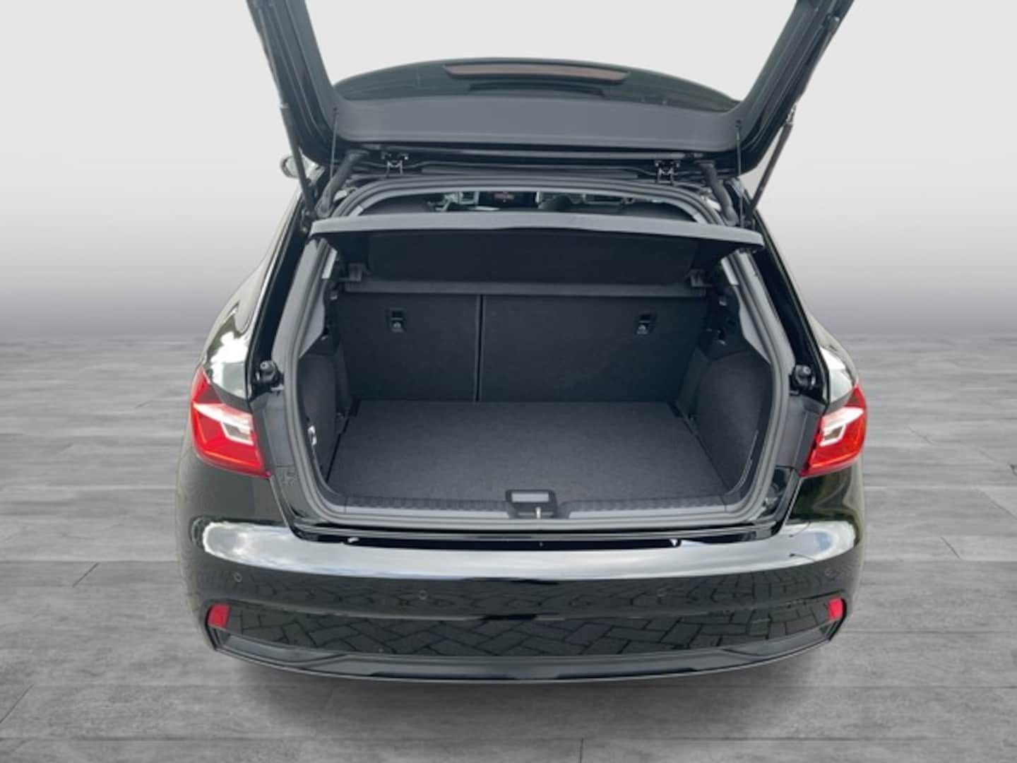 Bild über Audi A1 Sportback advanced 30 TFSI S tronic - für weitere Informationen kontaktieren Sie den Audi Partner