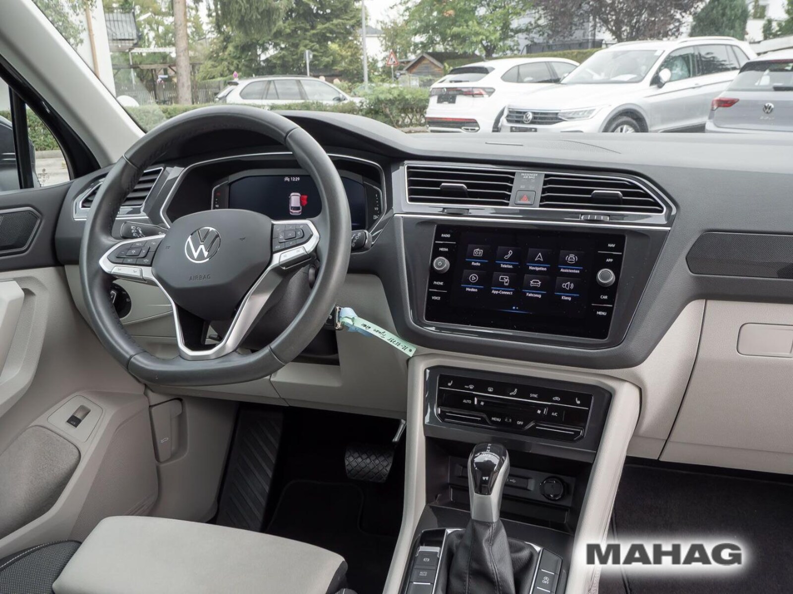 Volkswagen Tiguan – Bild 10