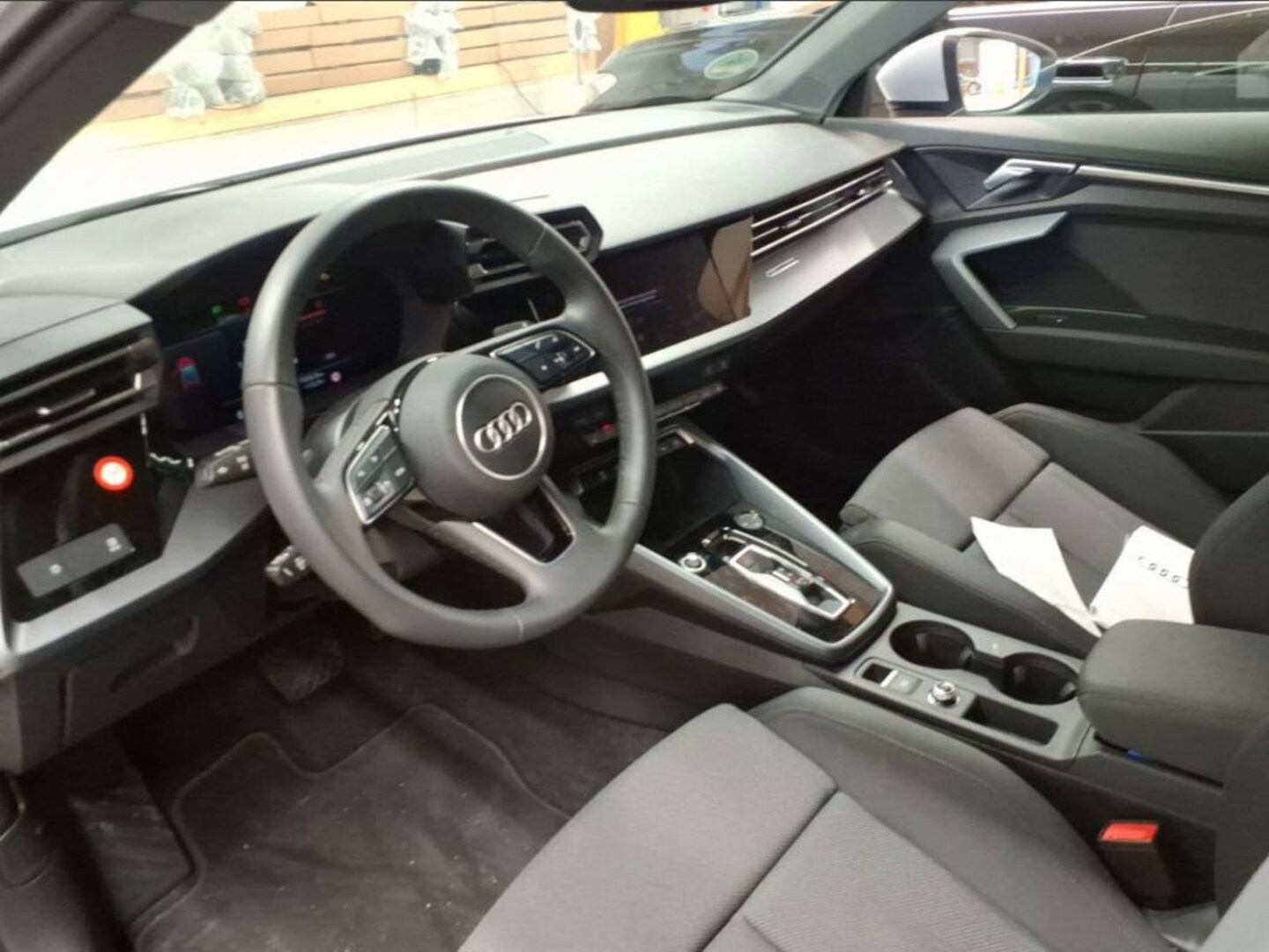 Bild über Audi A3 Limousine TDI S tronic - für weitere Informationen kontaktieren Sie den Audi Partner